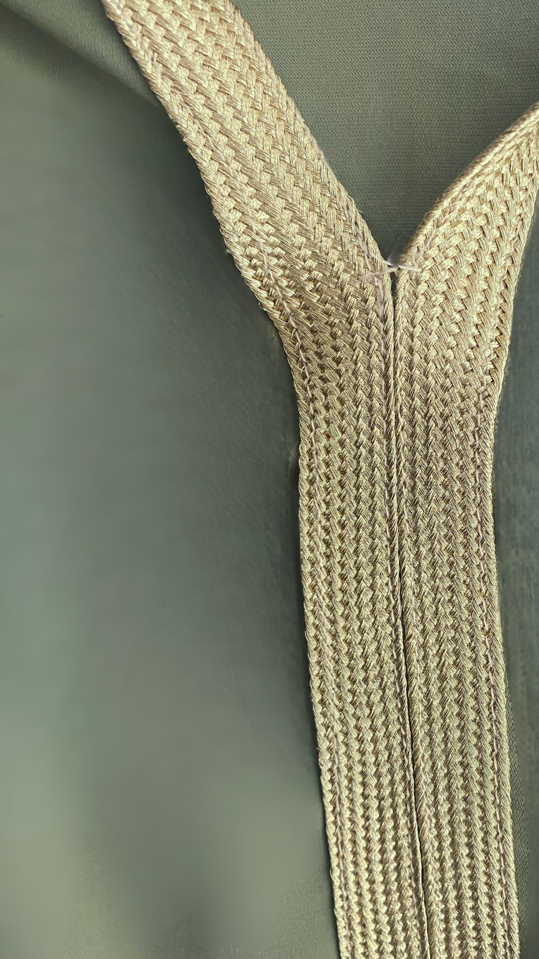 Robe longue orientale avec capuche