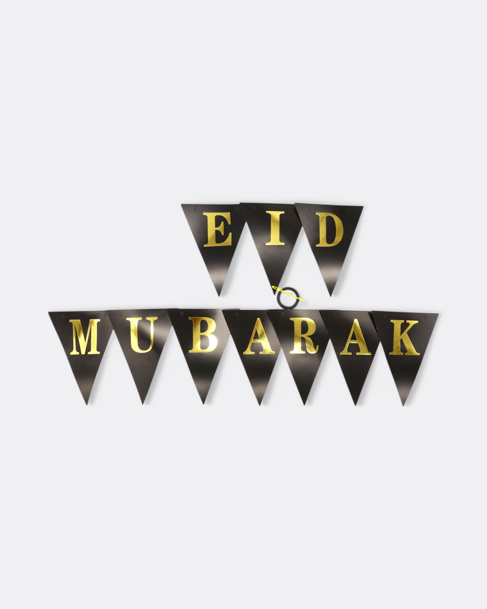 Banderole lettre "Eid Mubarak" en noir et doré – produit proposé sur Souk Dubaï