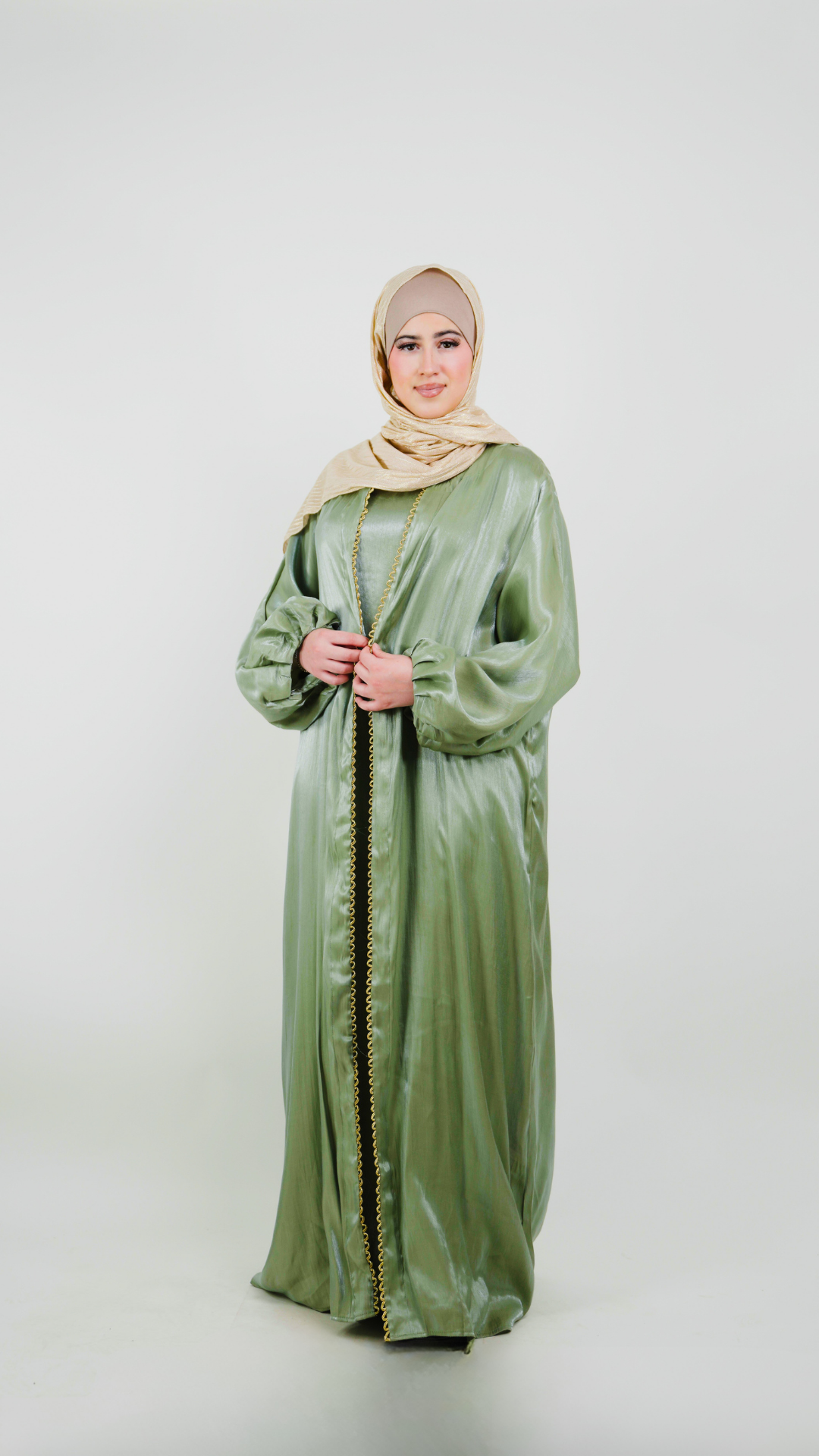 Ensemble irisé kimono avec sous abaya