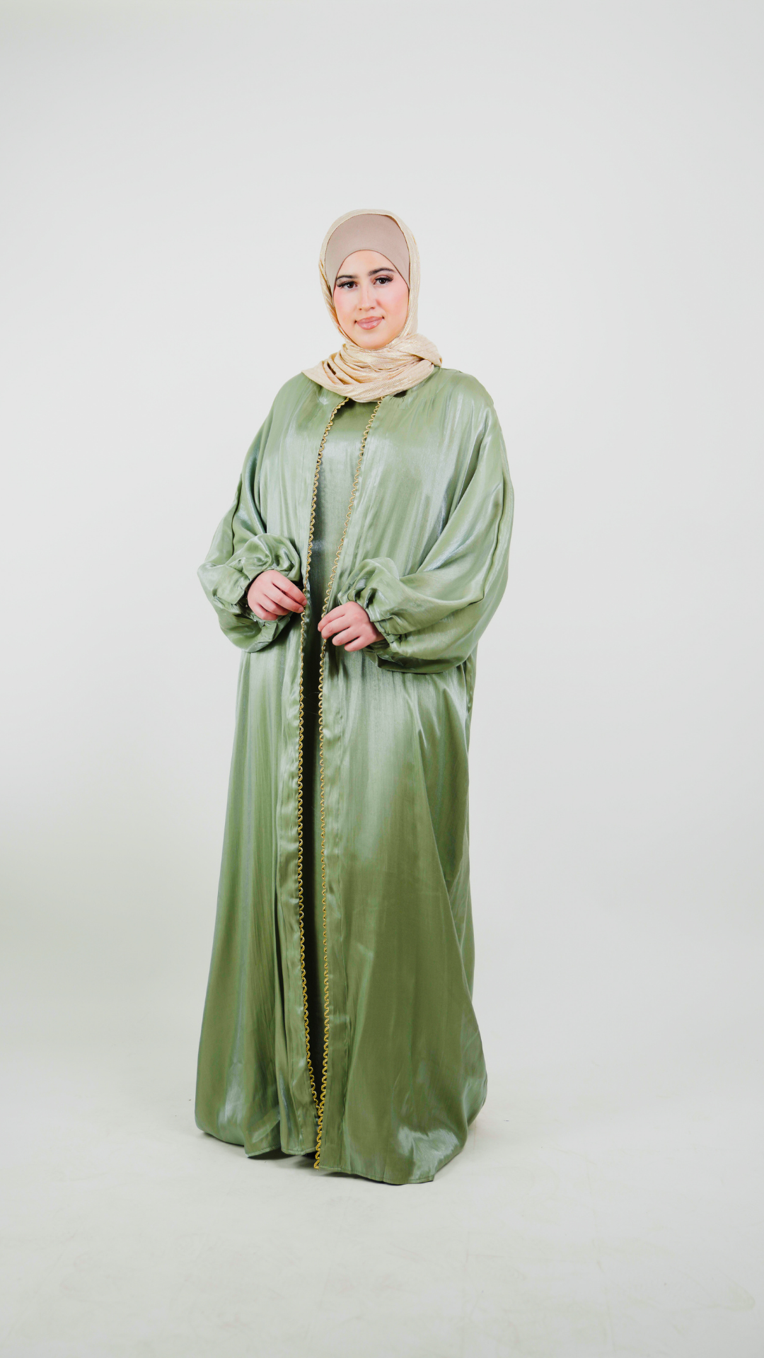 Ensemble irisé kimono avec sous abaya