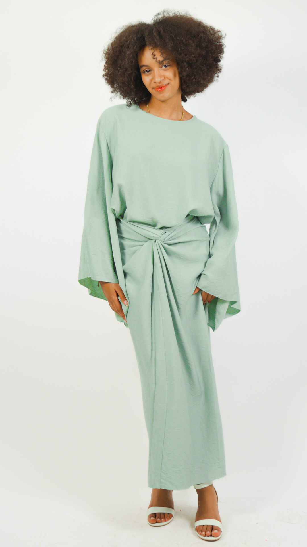 Ensemble tunique jupe à nouer – produit proposé sur Souk Dubaï