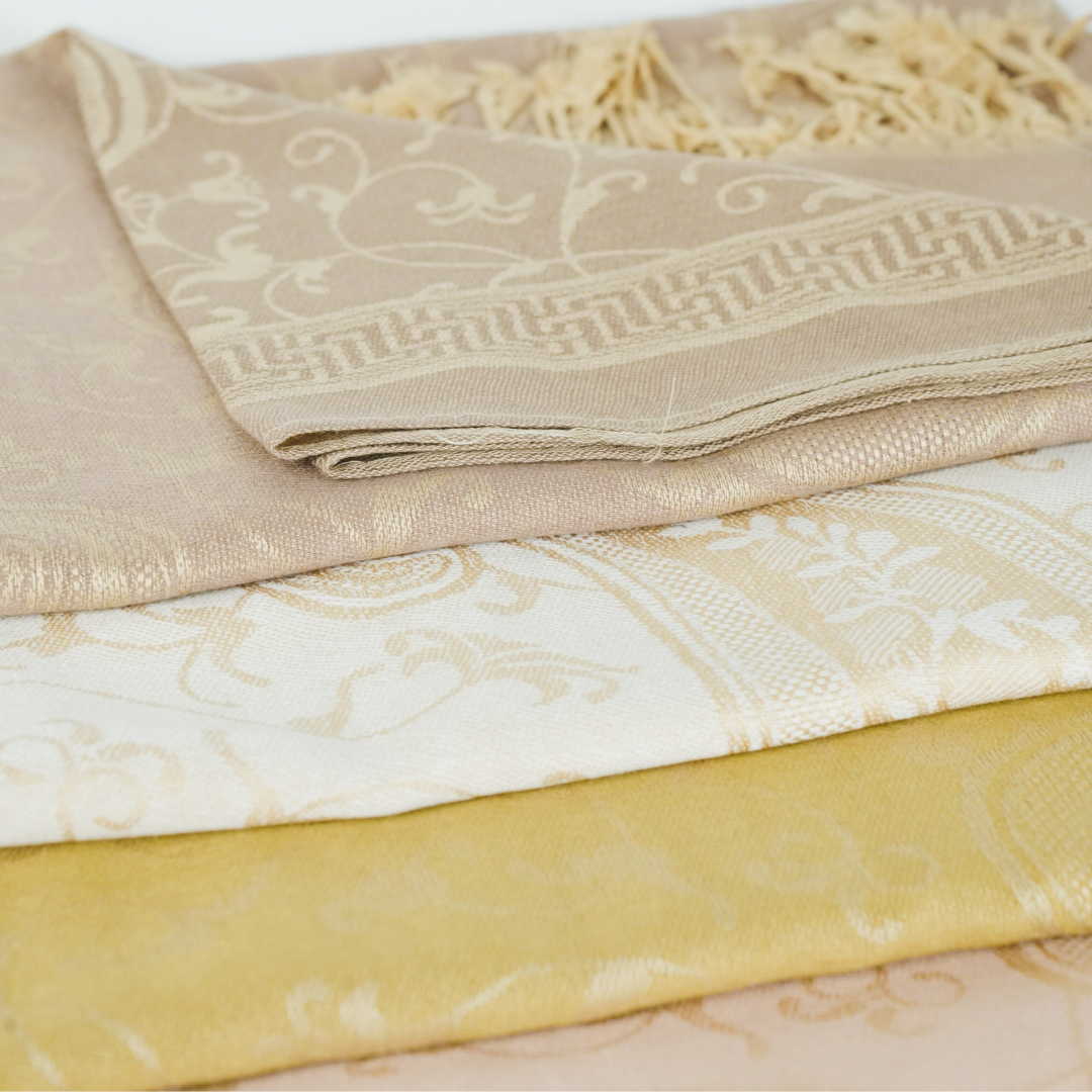 Pashmina élégamment royal – produit proposé sur Souk Dubaï