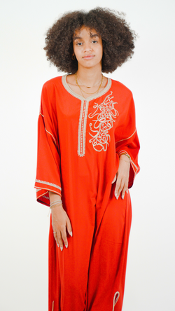 Robe marocaine col brodé