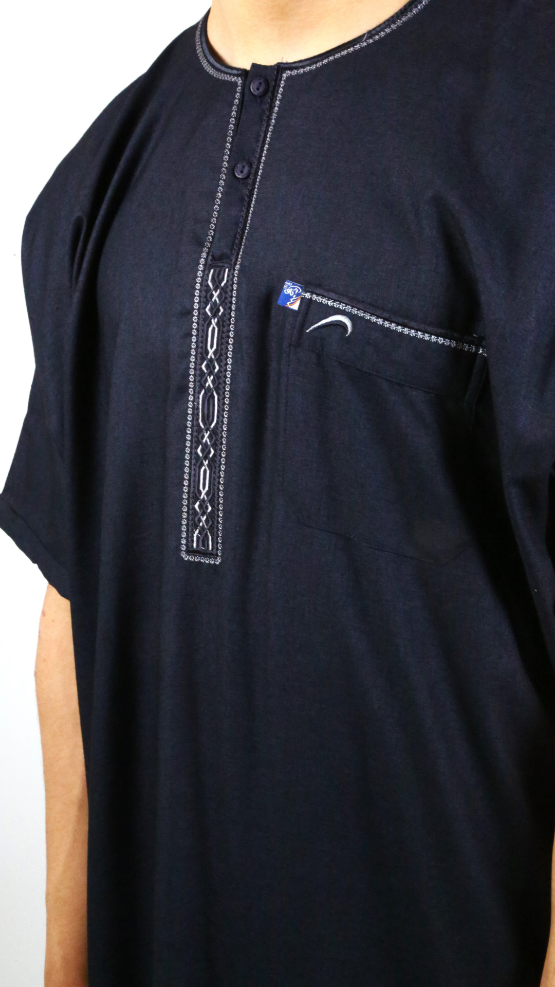 Qamis Ikaf tissu fin - manches courtes