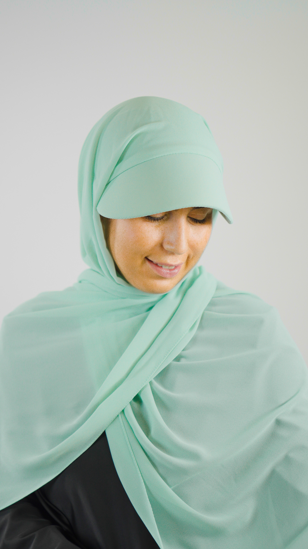 Hijab casquette – habit moderne respectant les codes de la pudeur