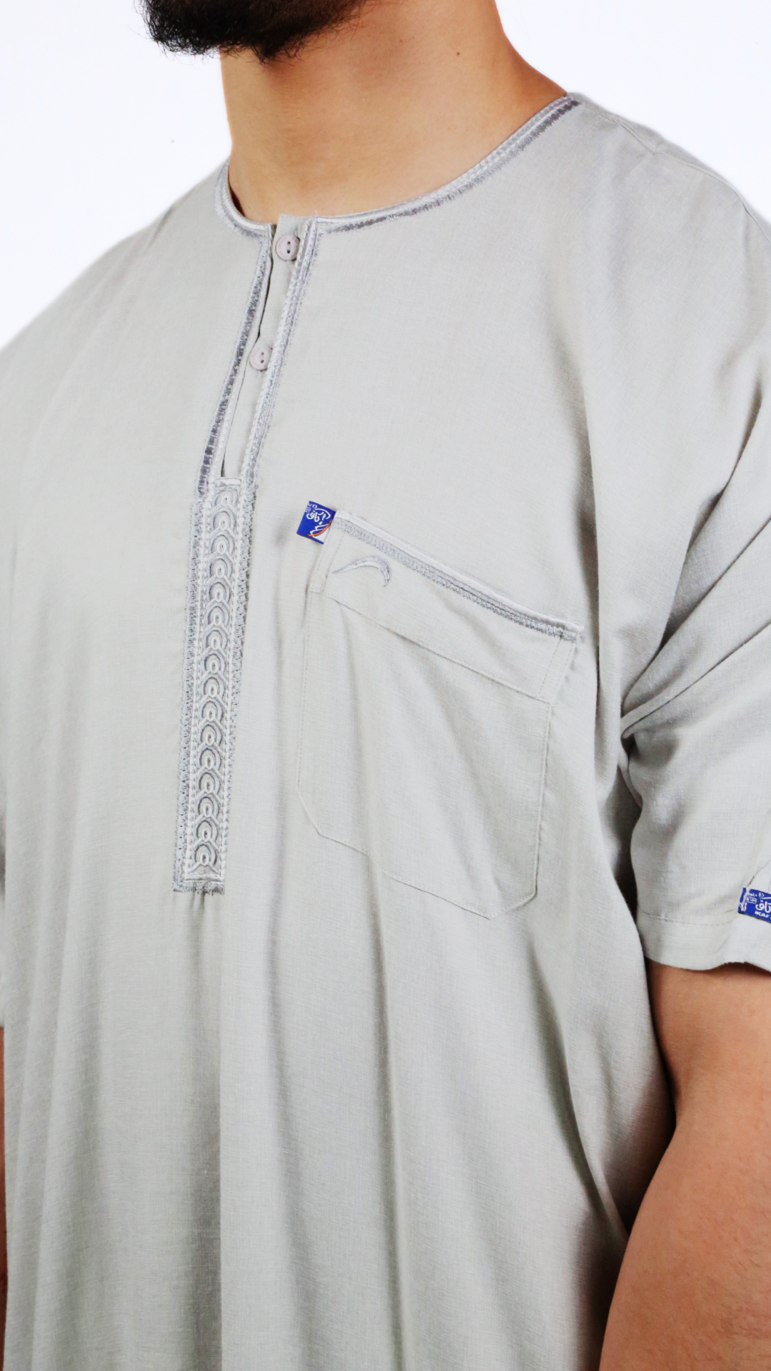 Qamis Ikaf tissu fin - manches courtes