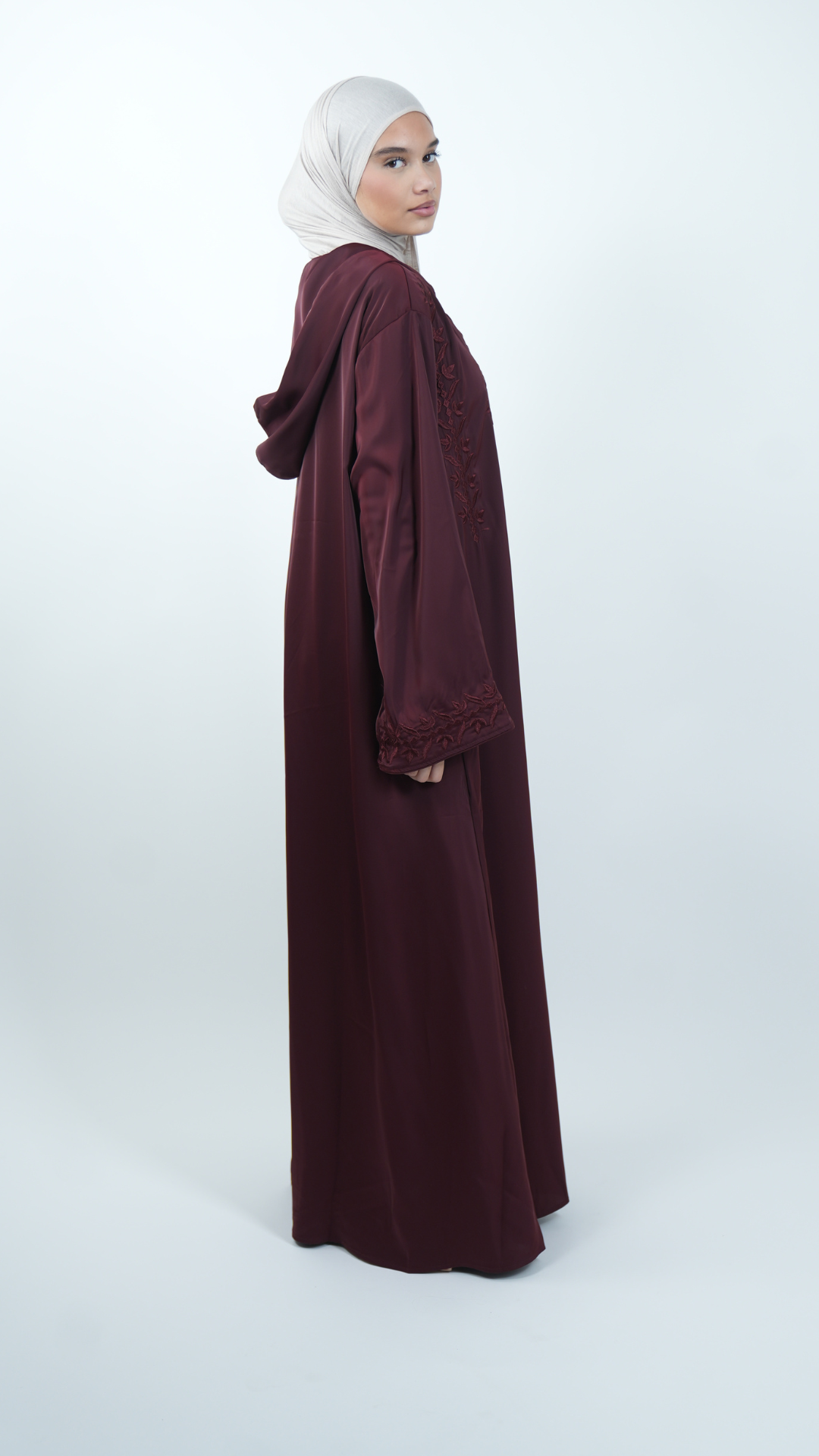 Robe orientale longue avec capuche