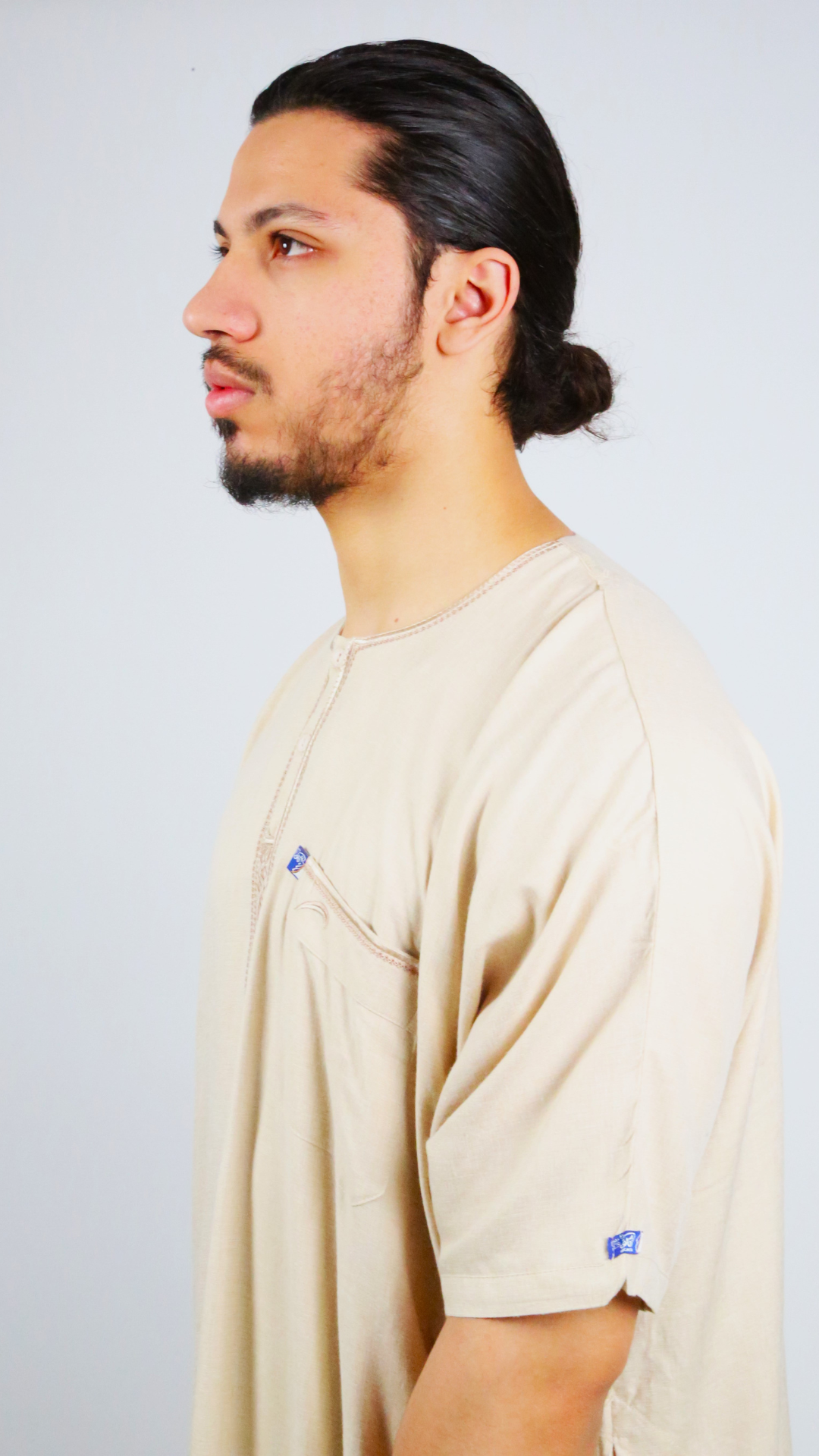 Qamis Ikaf tissu fin - manches courtes