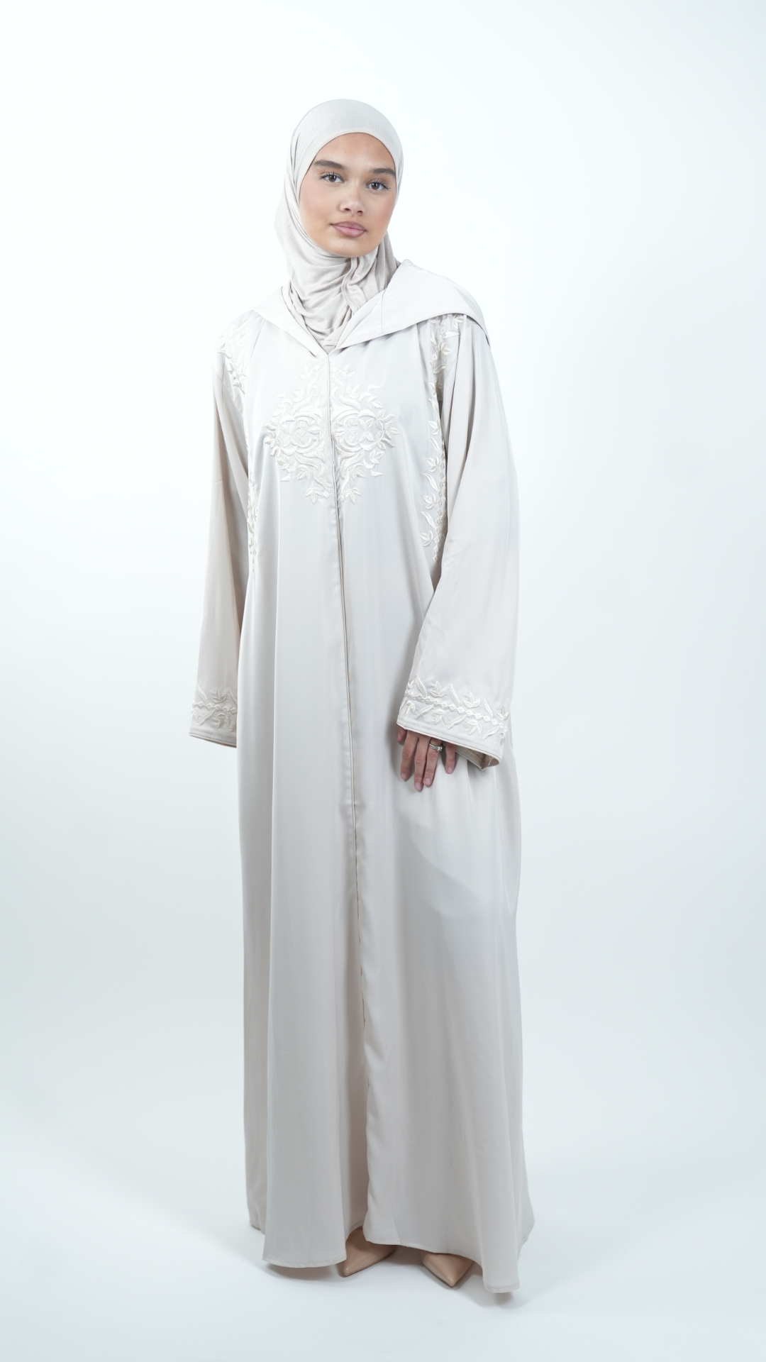 Robe orientale longue avec capuche