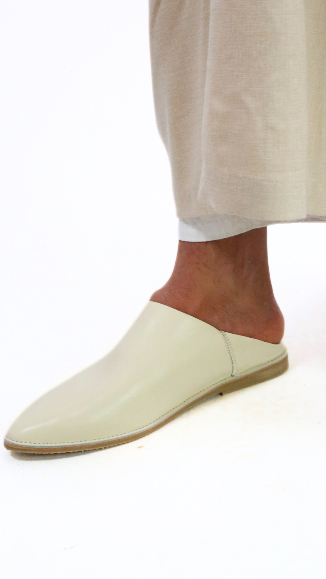 Qamis Ikaf tissu fin - manches courtes