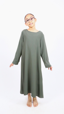 Children's butterfly sleeve abaya