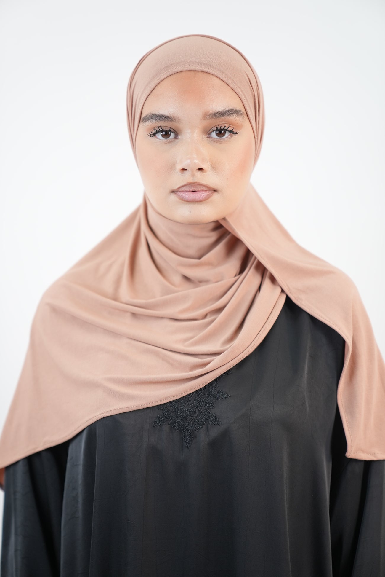 Hijab jersey qualité supérieure | Fabrication Dubai