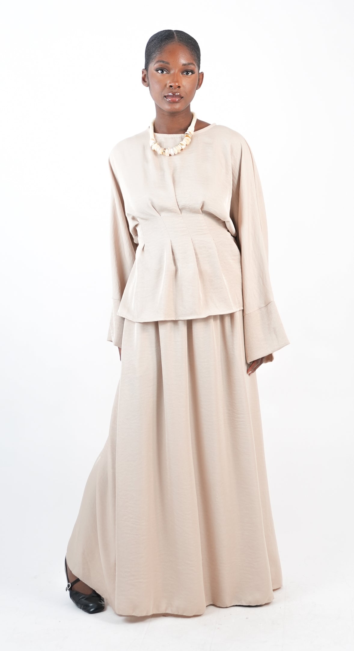 Ensemble femme jupe et haut cintré avec liens à nouer