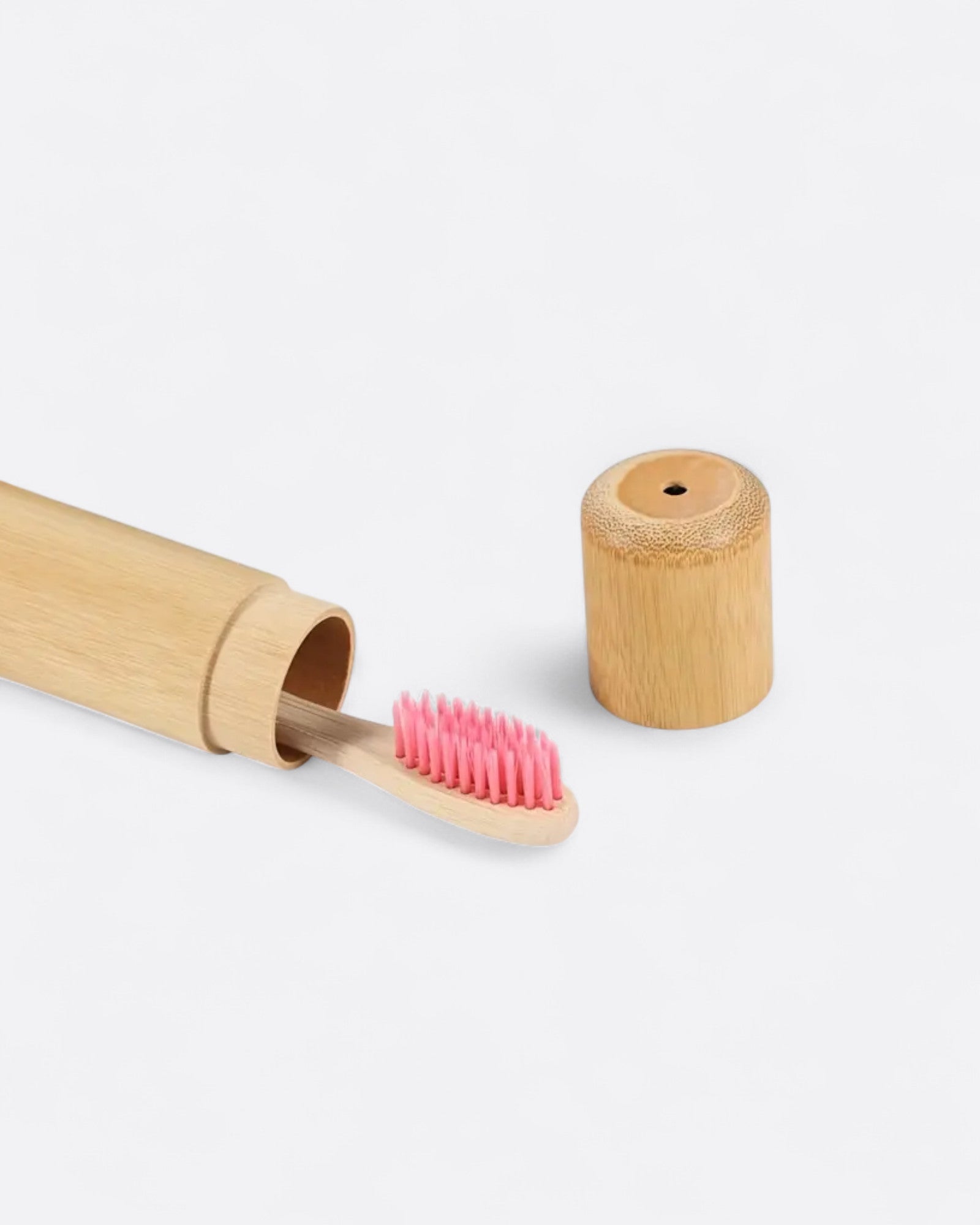 Etui pour siwak en bambou