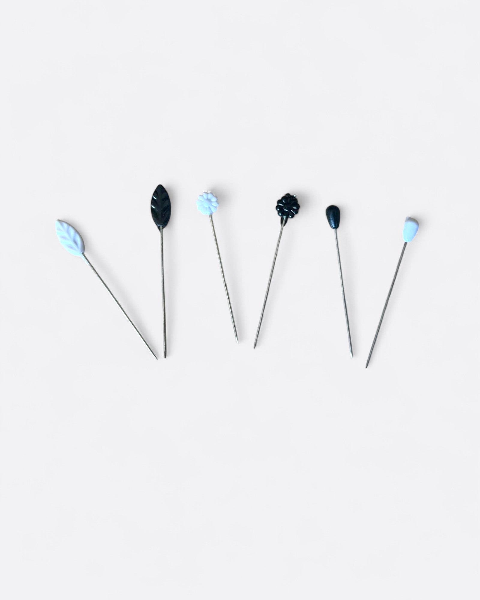 Pack de 90 épingles noir & blanc hijab