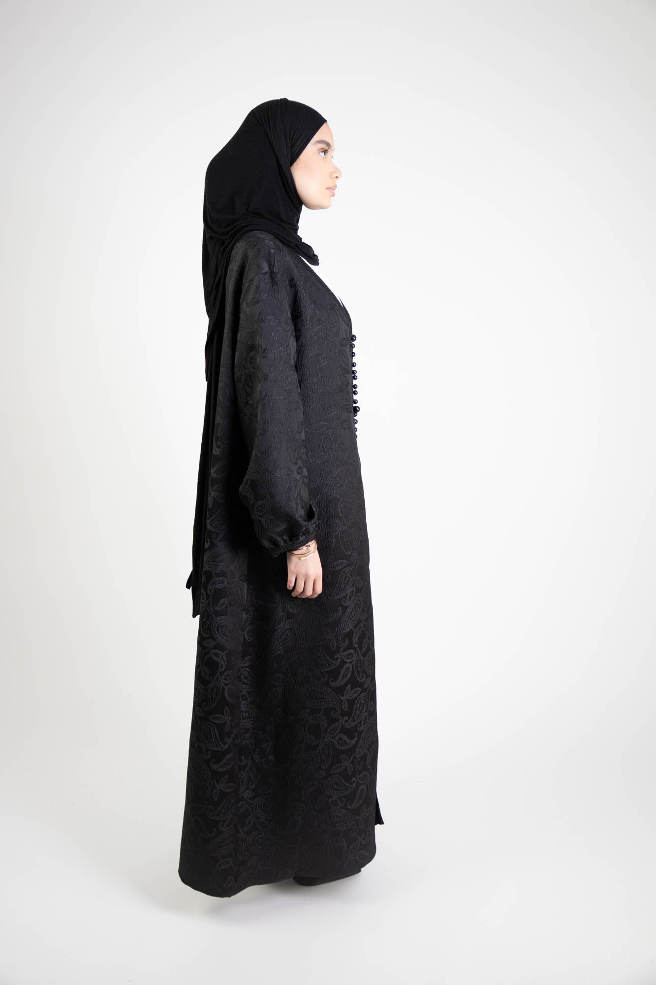 Robe ample brocard à bouton style oriental