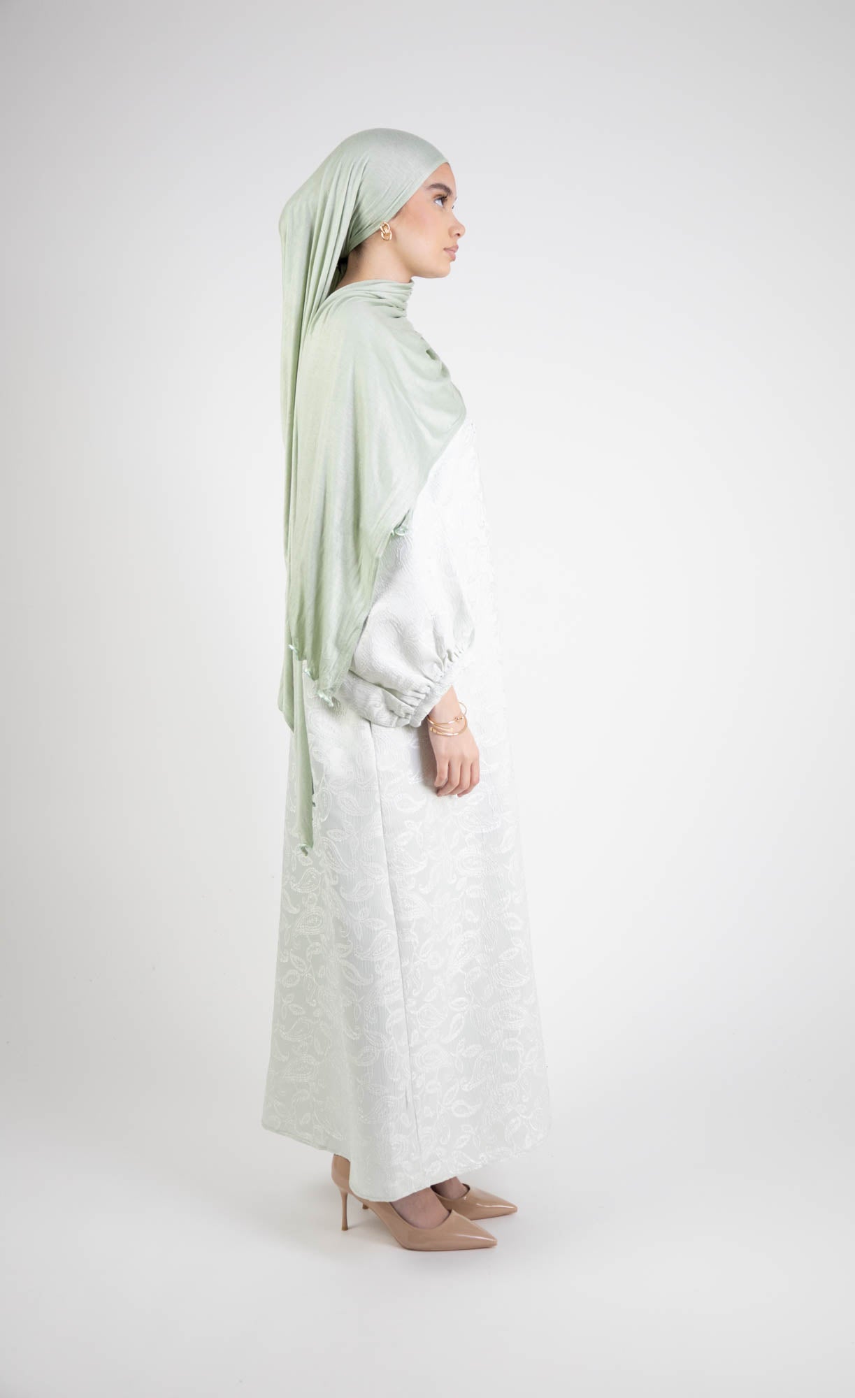 Robe ample brocard à bouton