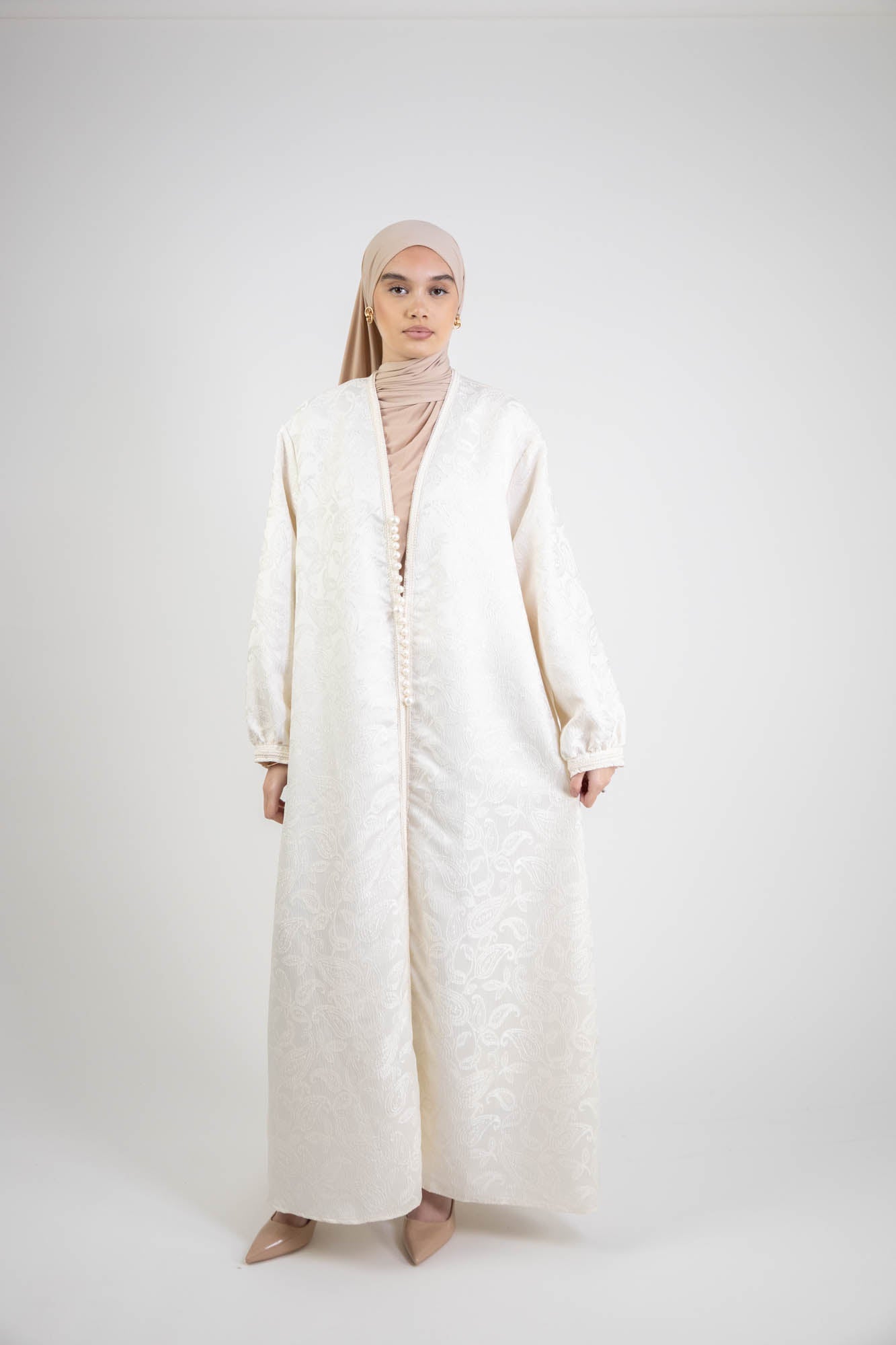 Robe ample brocard à bouton style oriental