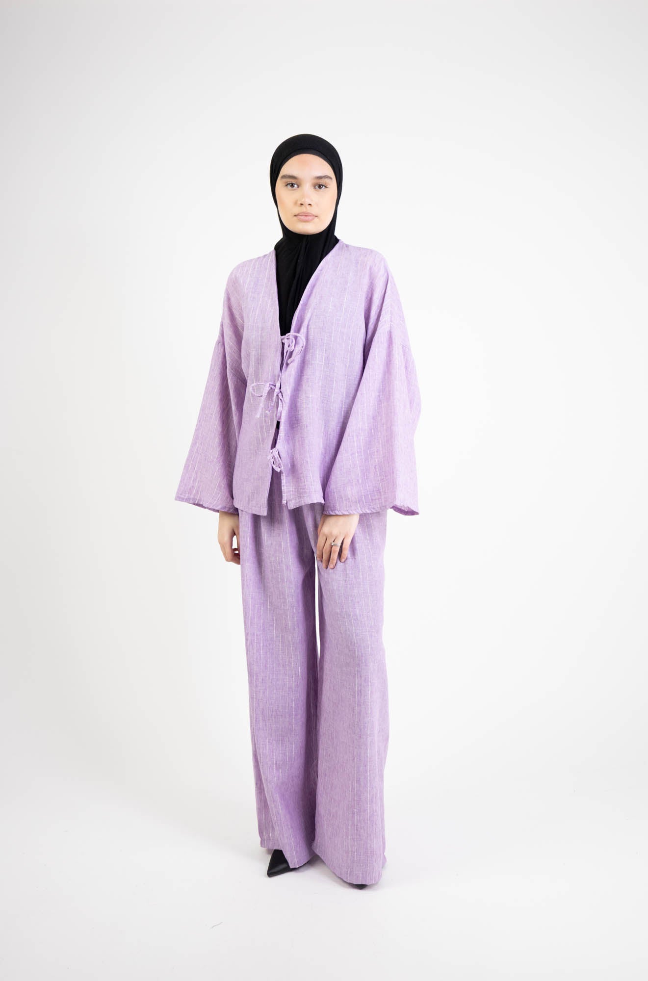 Ensemble Femme élégant – Gilet à petit noeud & pantalon