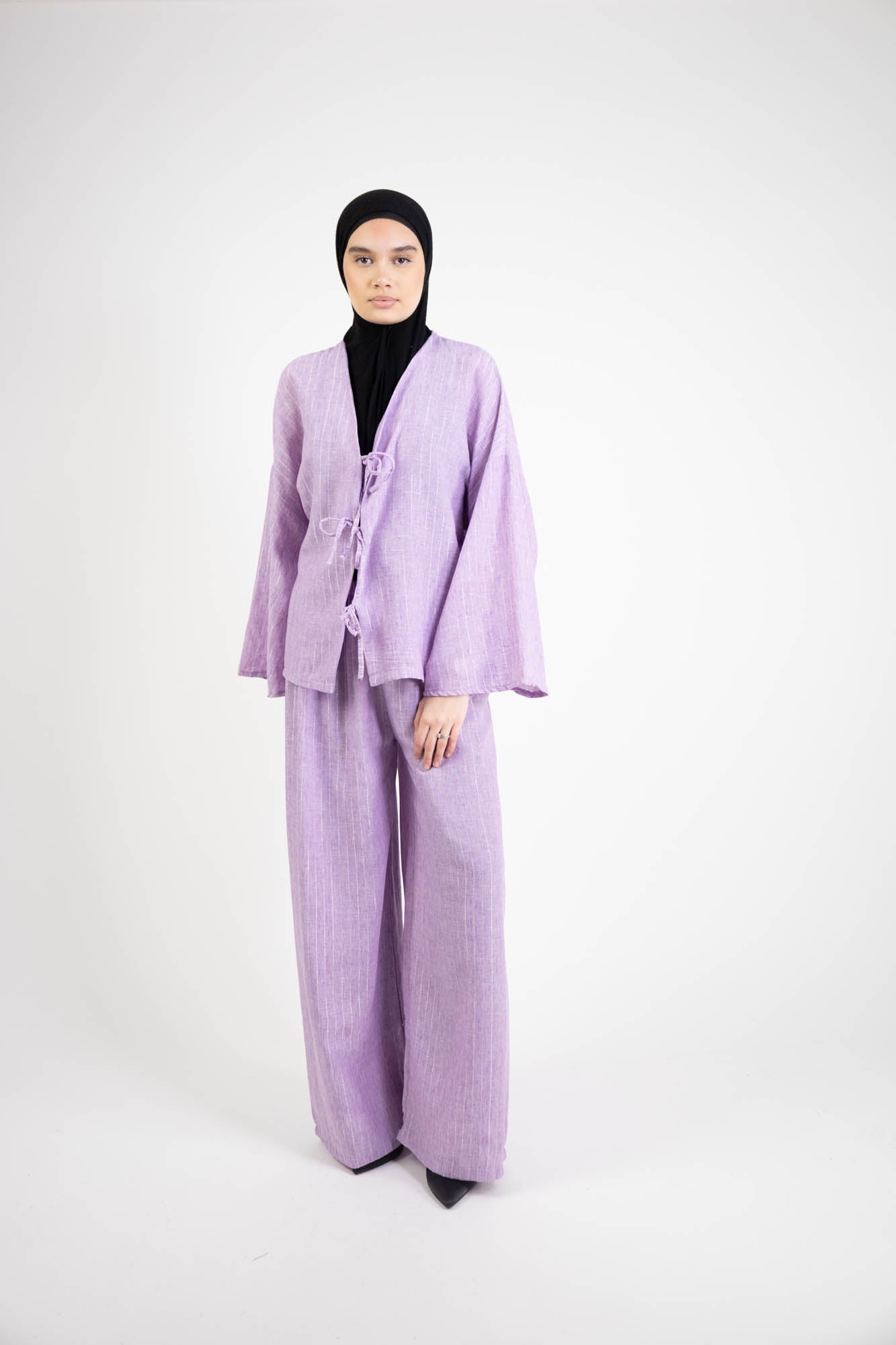 Ensemble Femme élégant – Gilet à petit noeud & pantalon