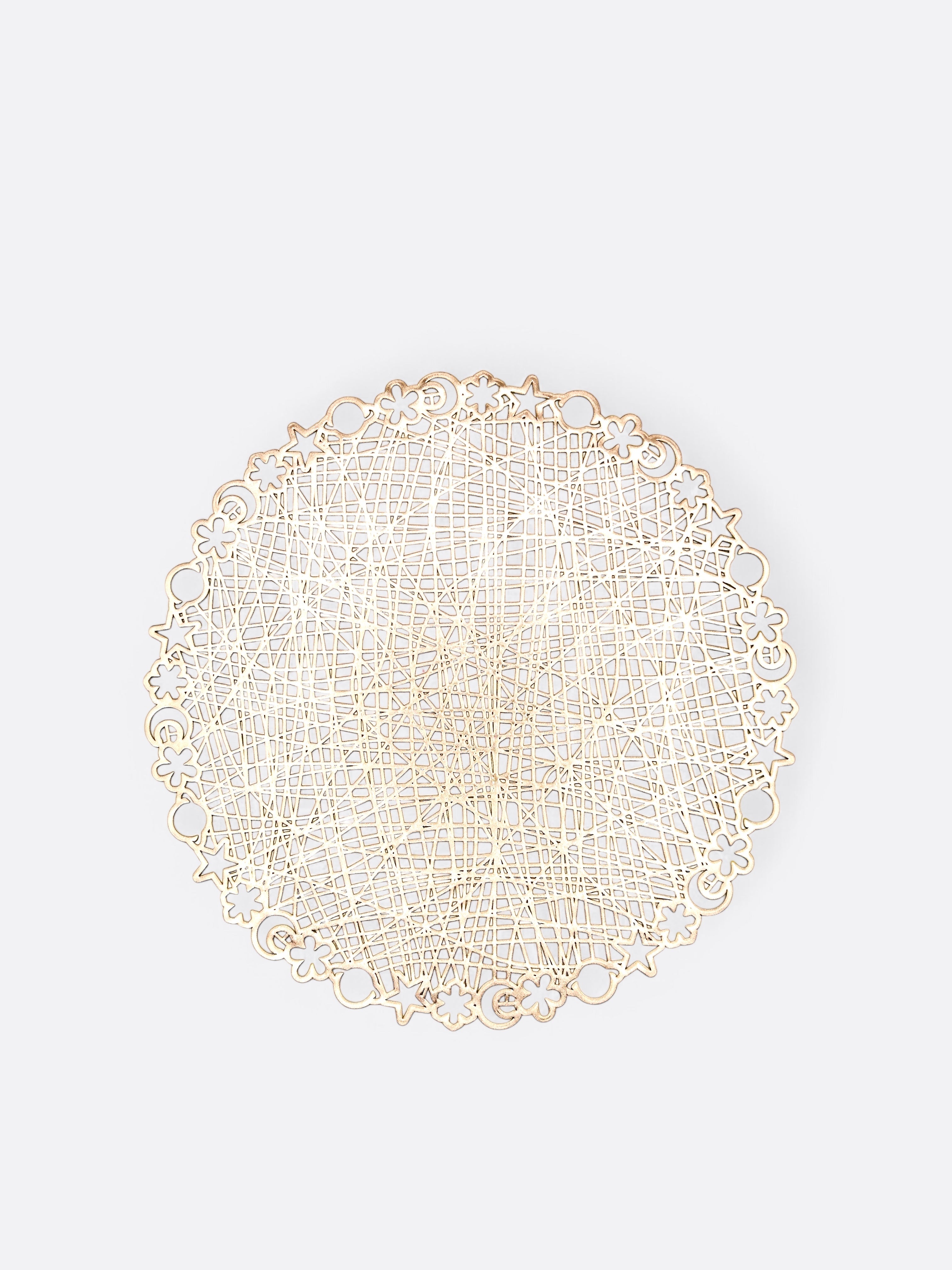 Set de table Rond - Motif étoiles et lunes Doré – produit proposé sur Souk Dubaï