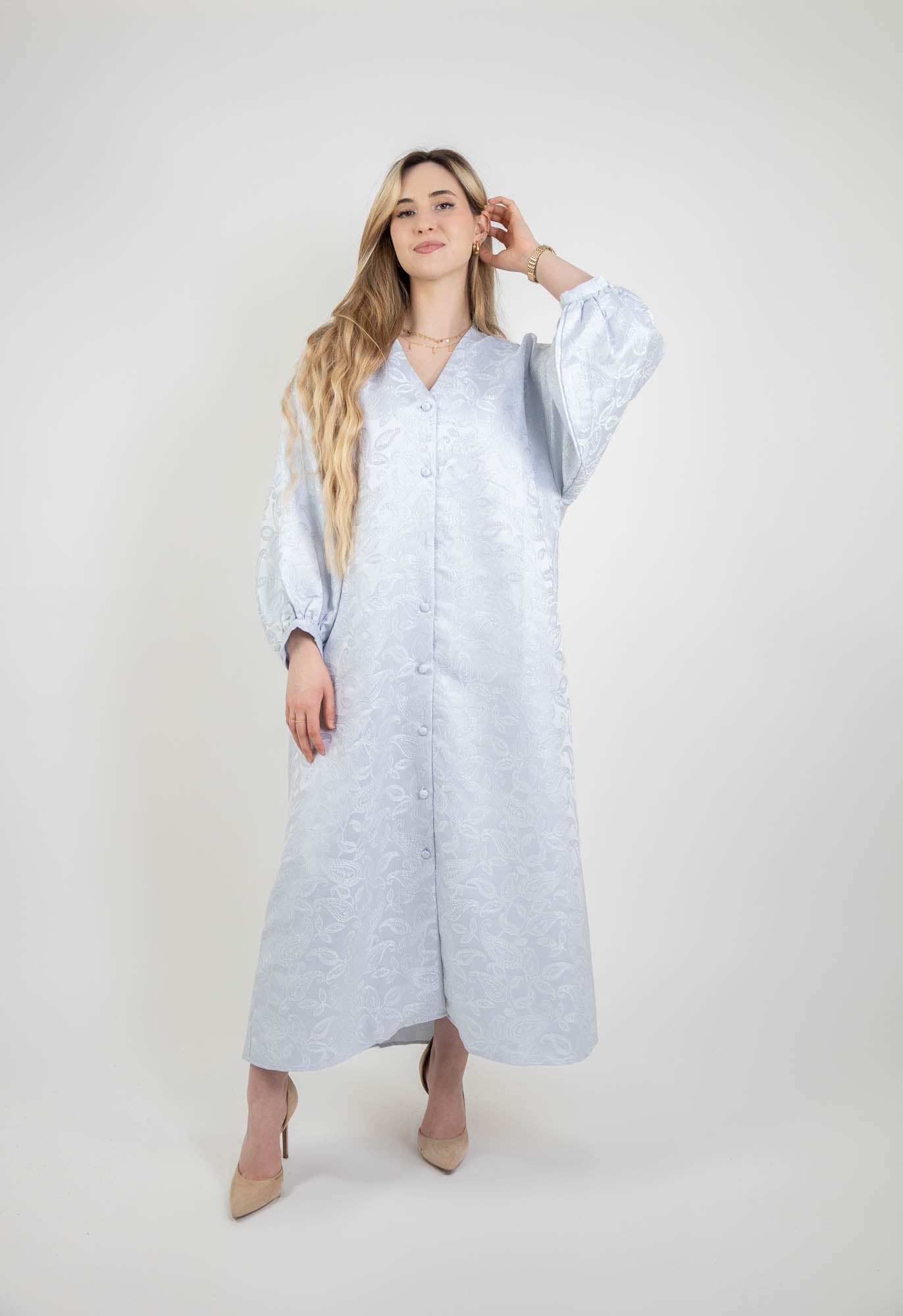 Robe ample brocard à bouton