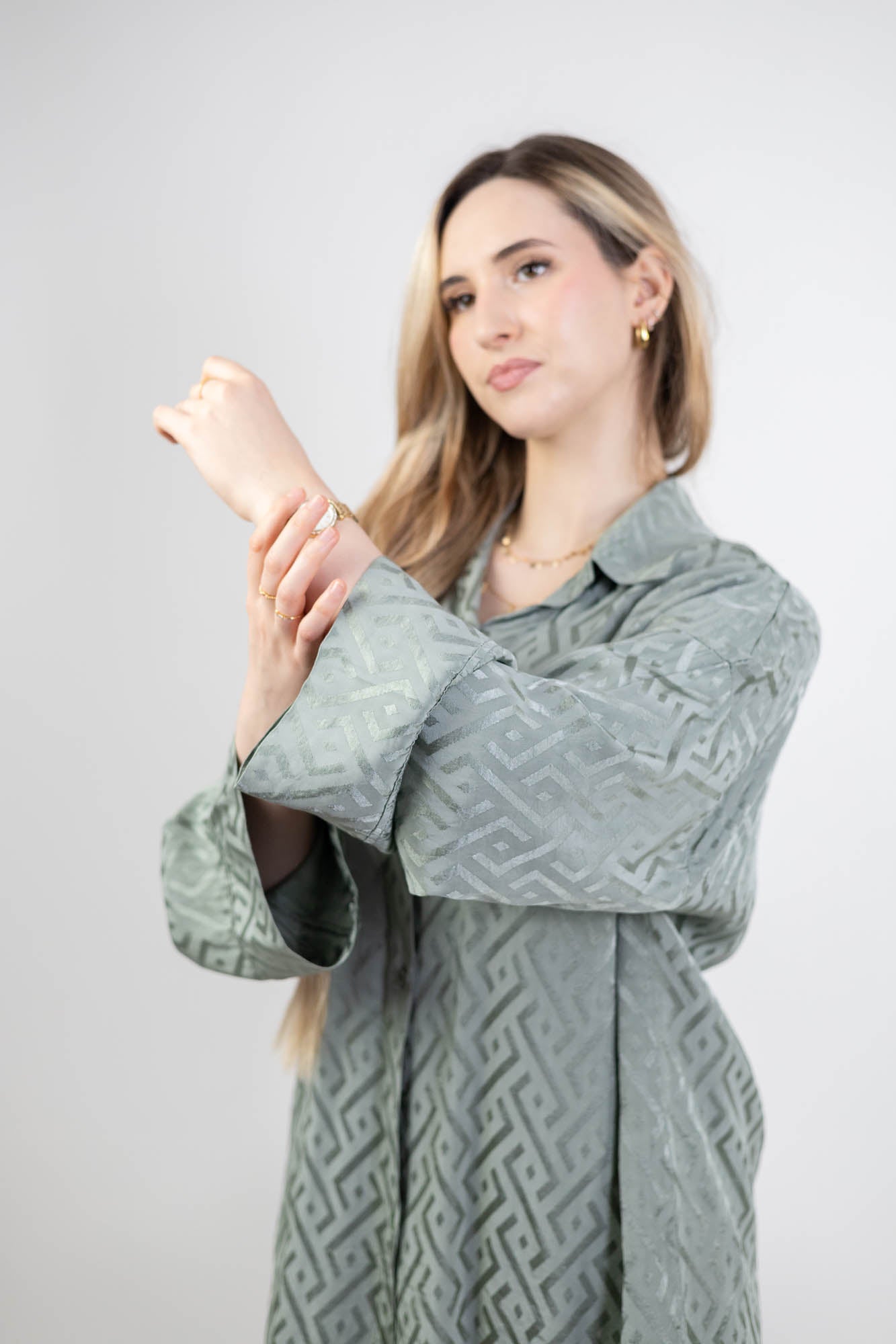 Ensemble Femme Oversize – Chemise & Pantalon satiné