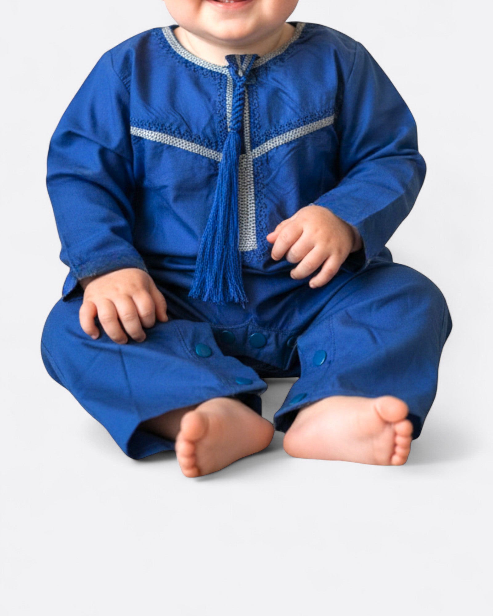 Grenouillère bébé - Qamis à motifs et tresse