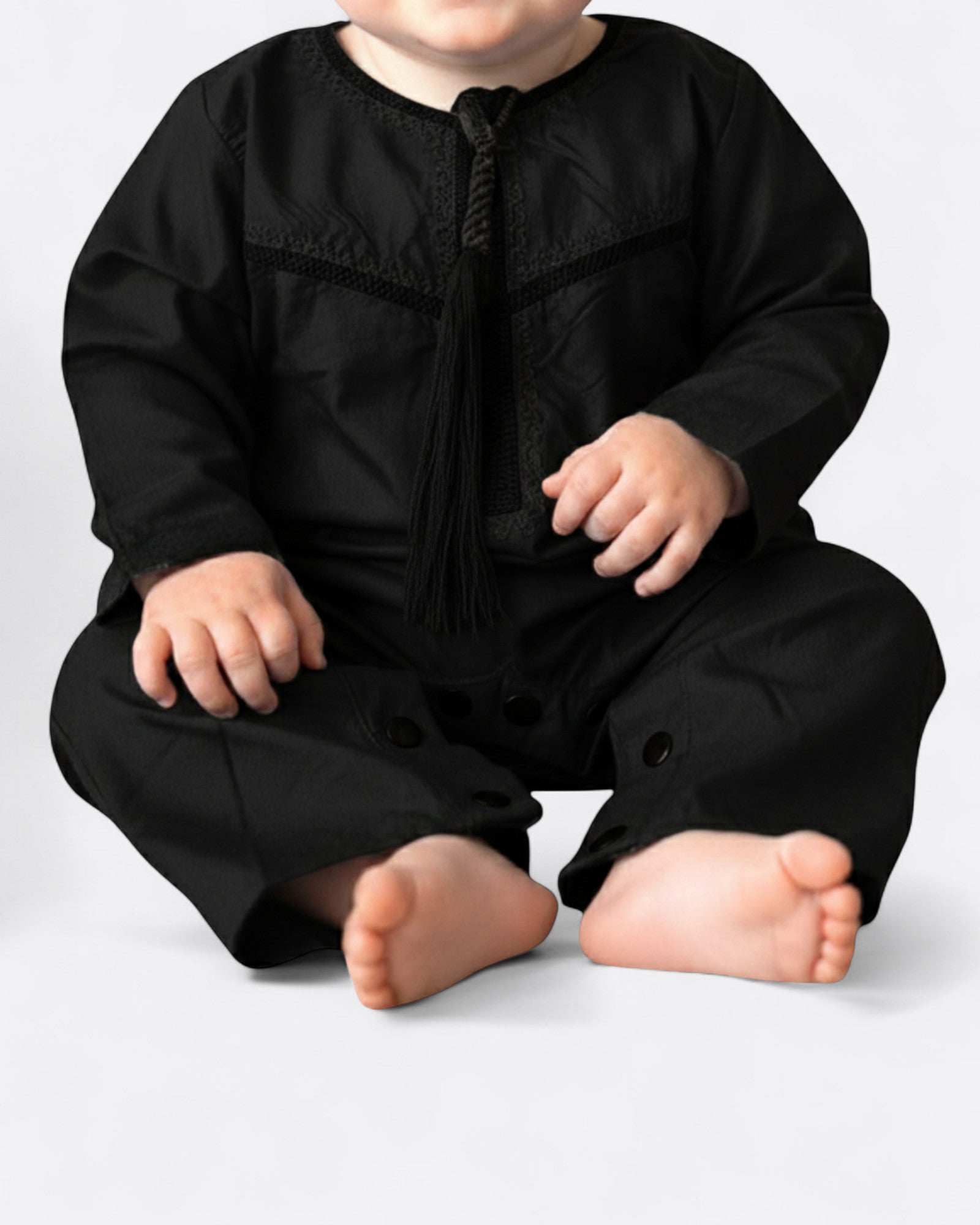 Grenouillère bébé - Qamis à motifs et tresse