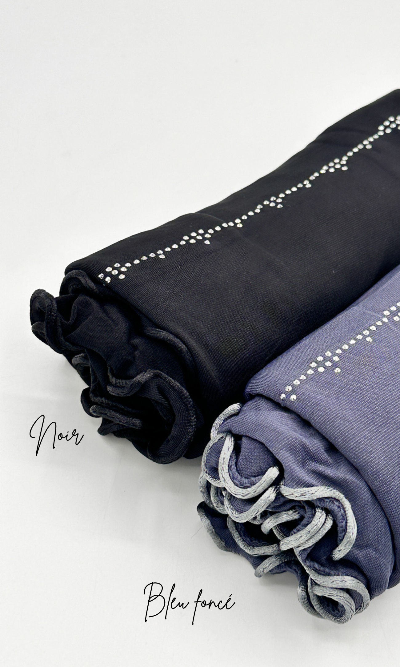 hijabs en jersey à strass effet bouclé coloris noir et bleu foncé.