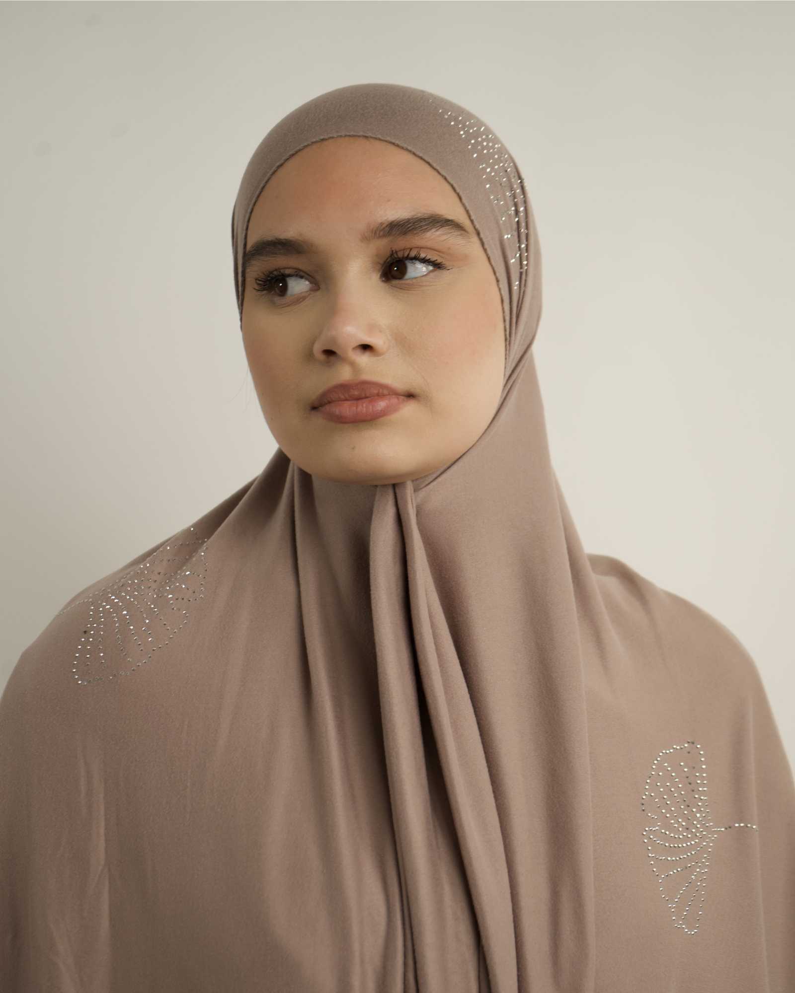 Hijab jersey à strass feuilles