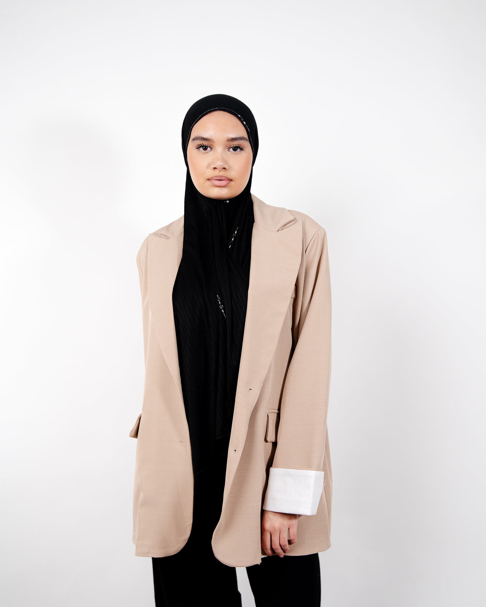 Veste oversize femme avec manches retroussées blanches