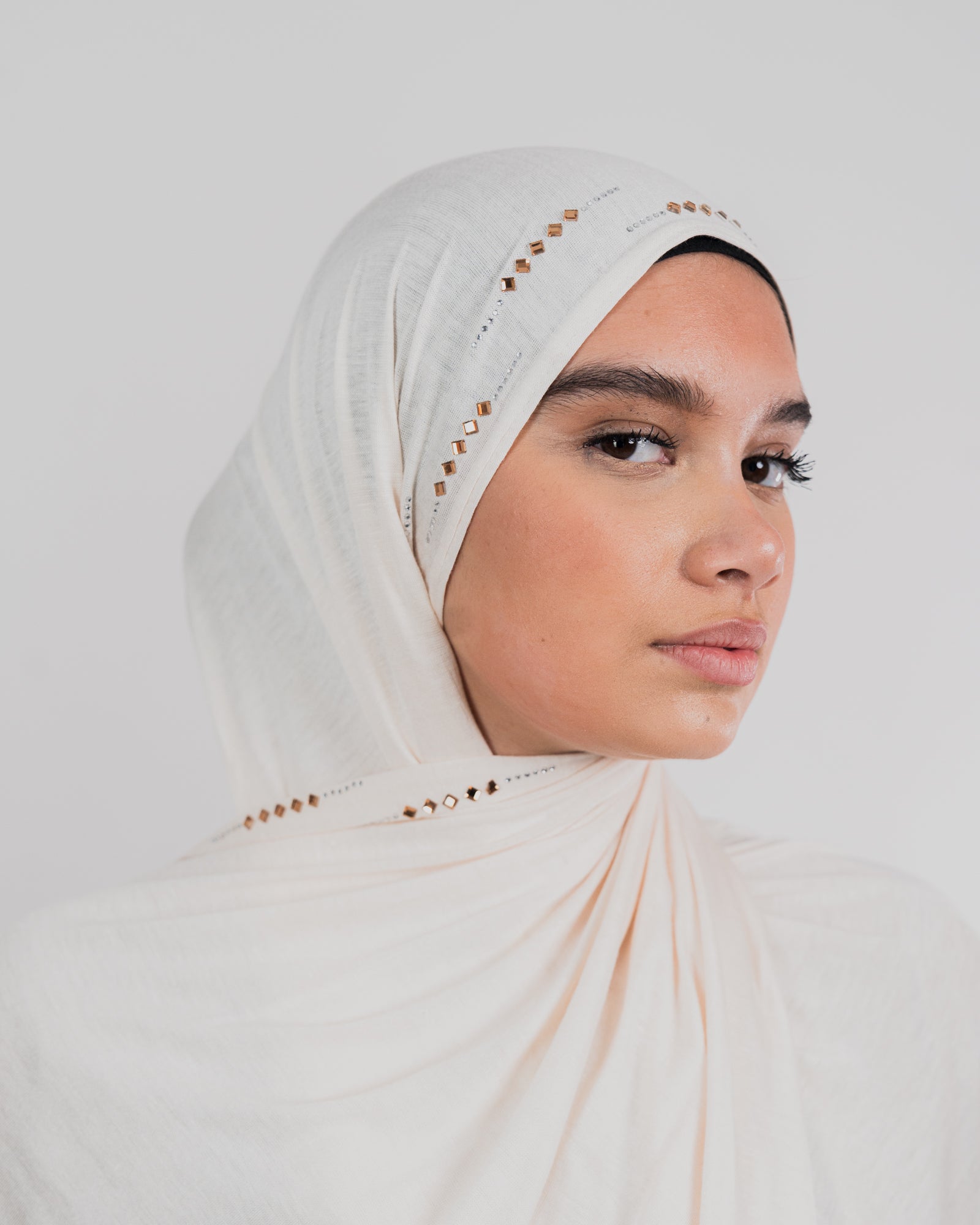 Hijab jersey à strass