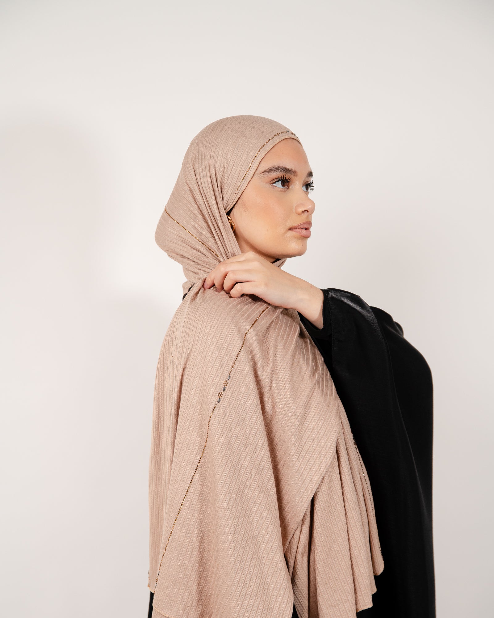 Hijab jersey rayure à strass