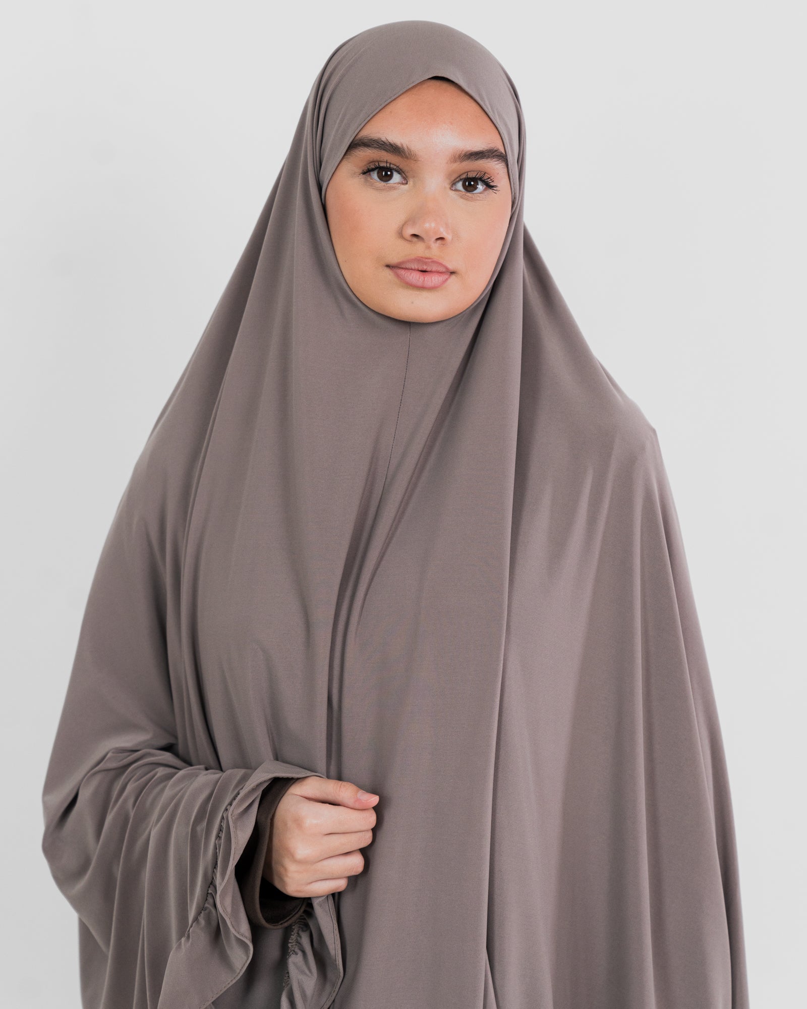 Khimar long et bouclé