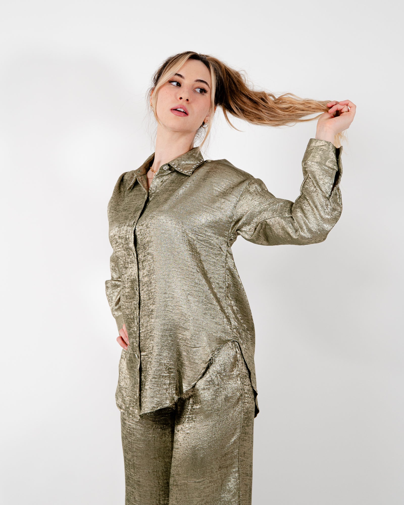 Ensemble chemise pantalon irisé avec "diamant"