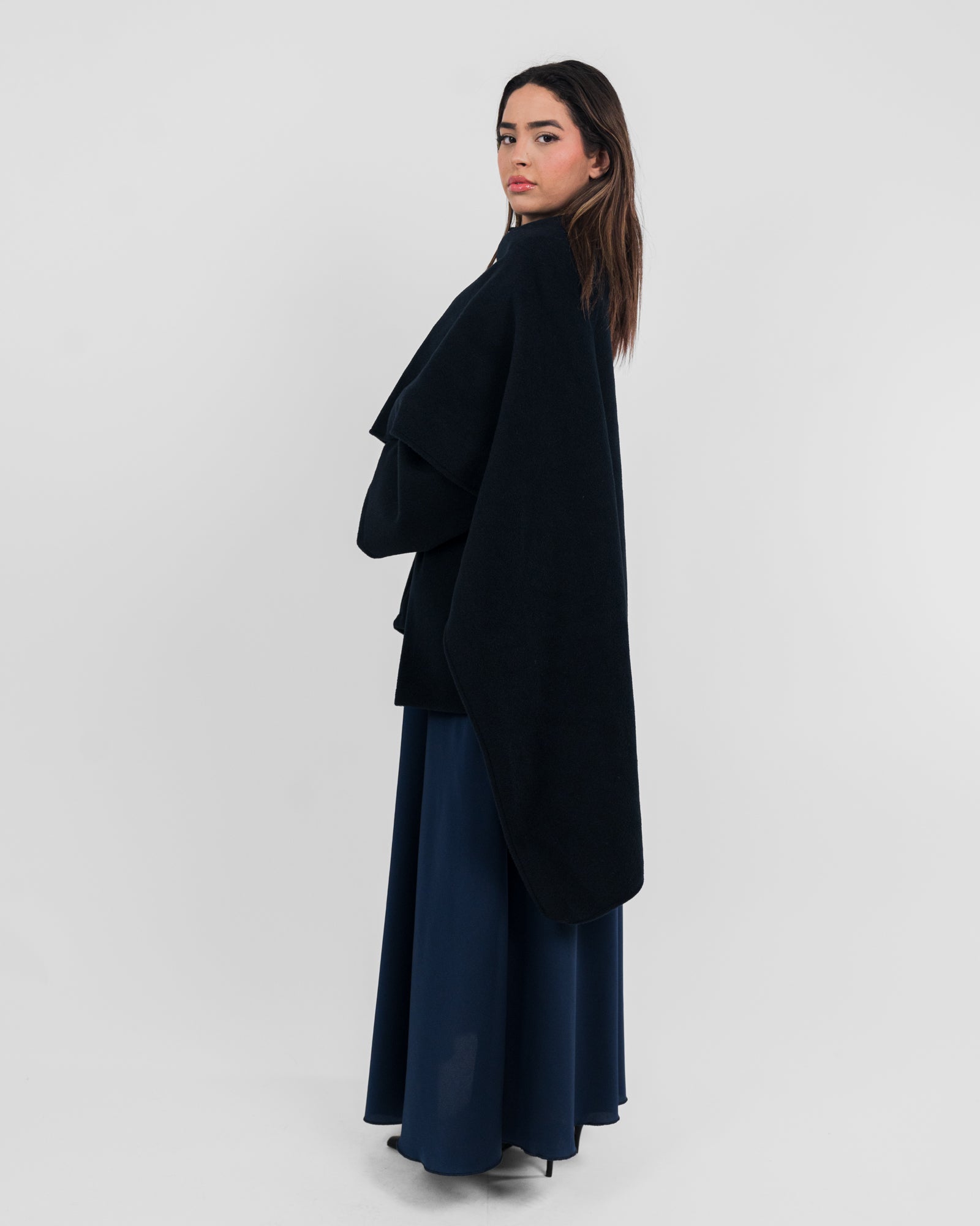 Manteau court avec cape