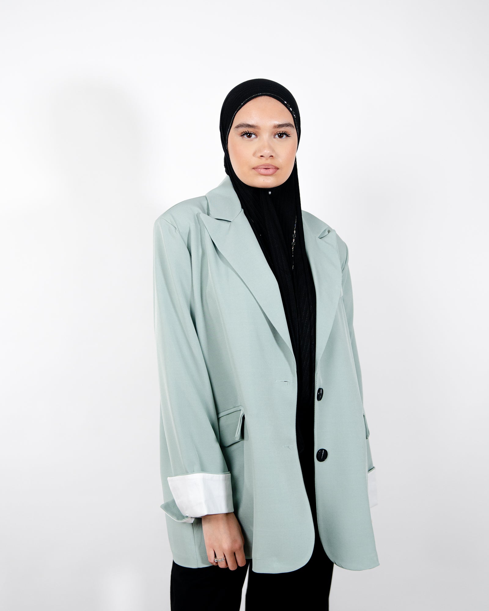 Veste oversize femme avec manches retroussées blanches