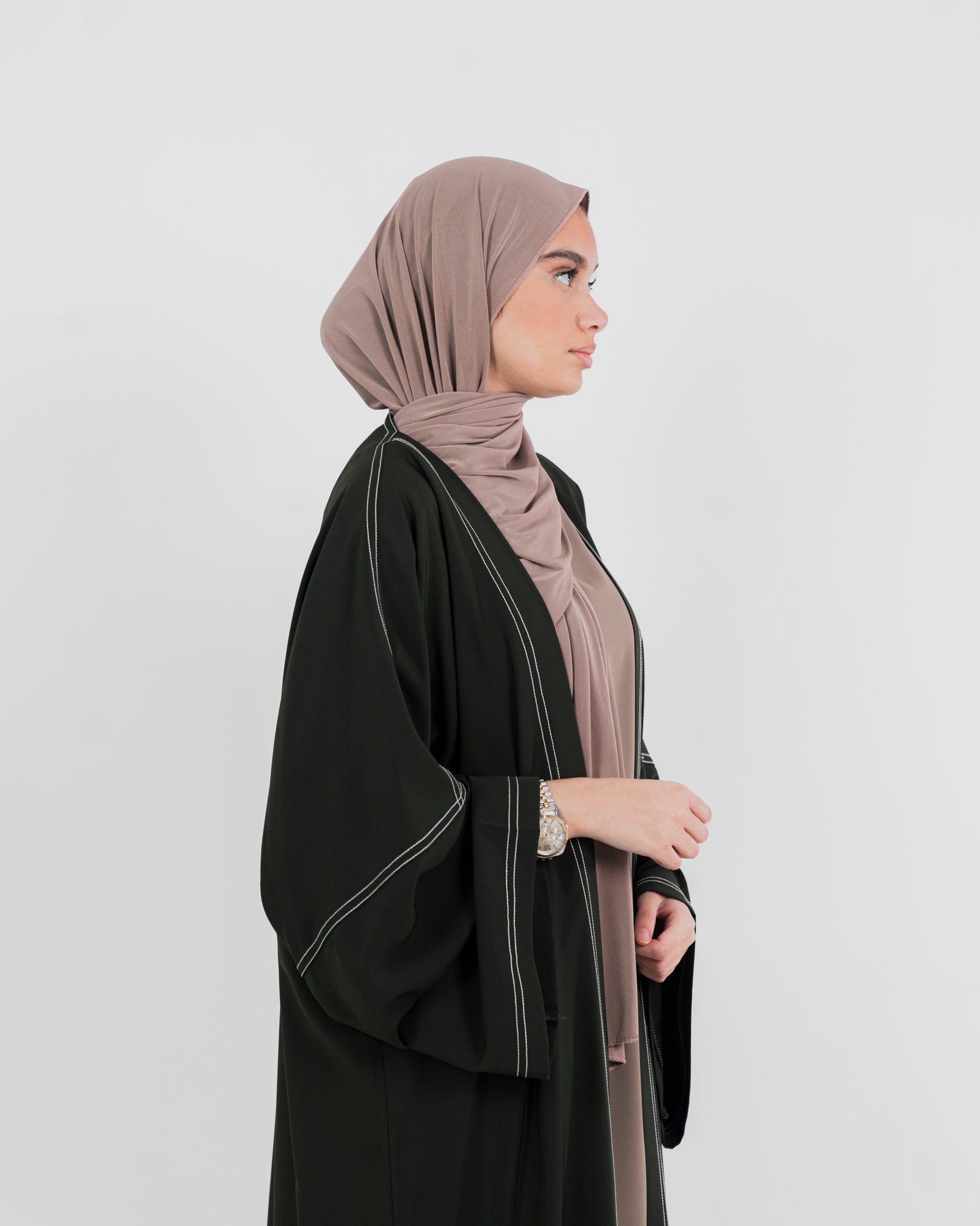 Kimono largo minimalista y de gran tamaño