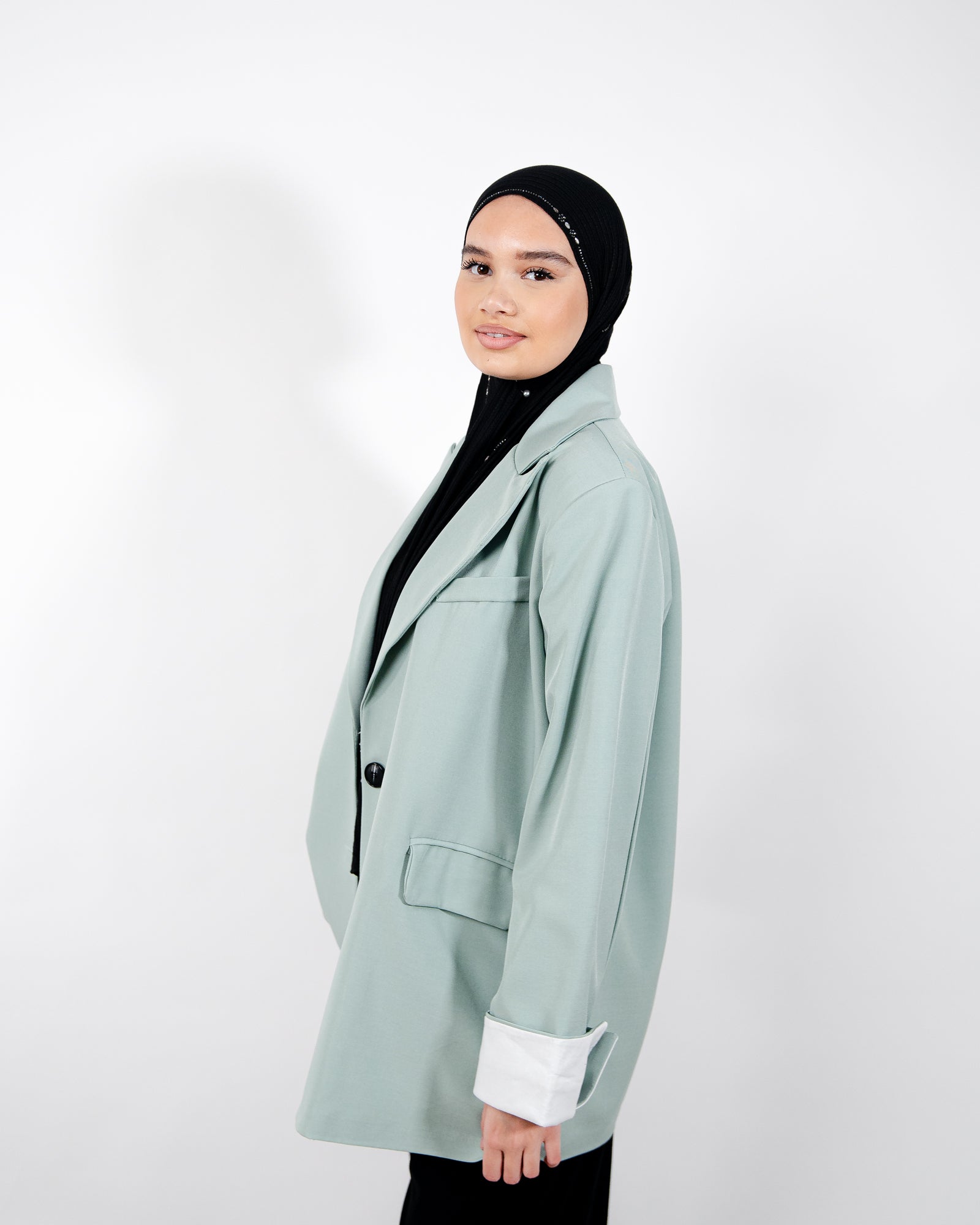 Veste oversize femme avec manches retroussées blanches