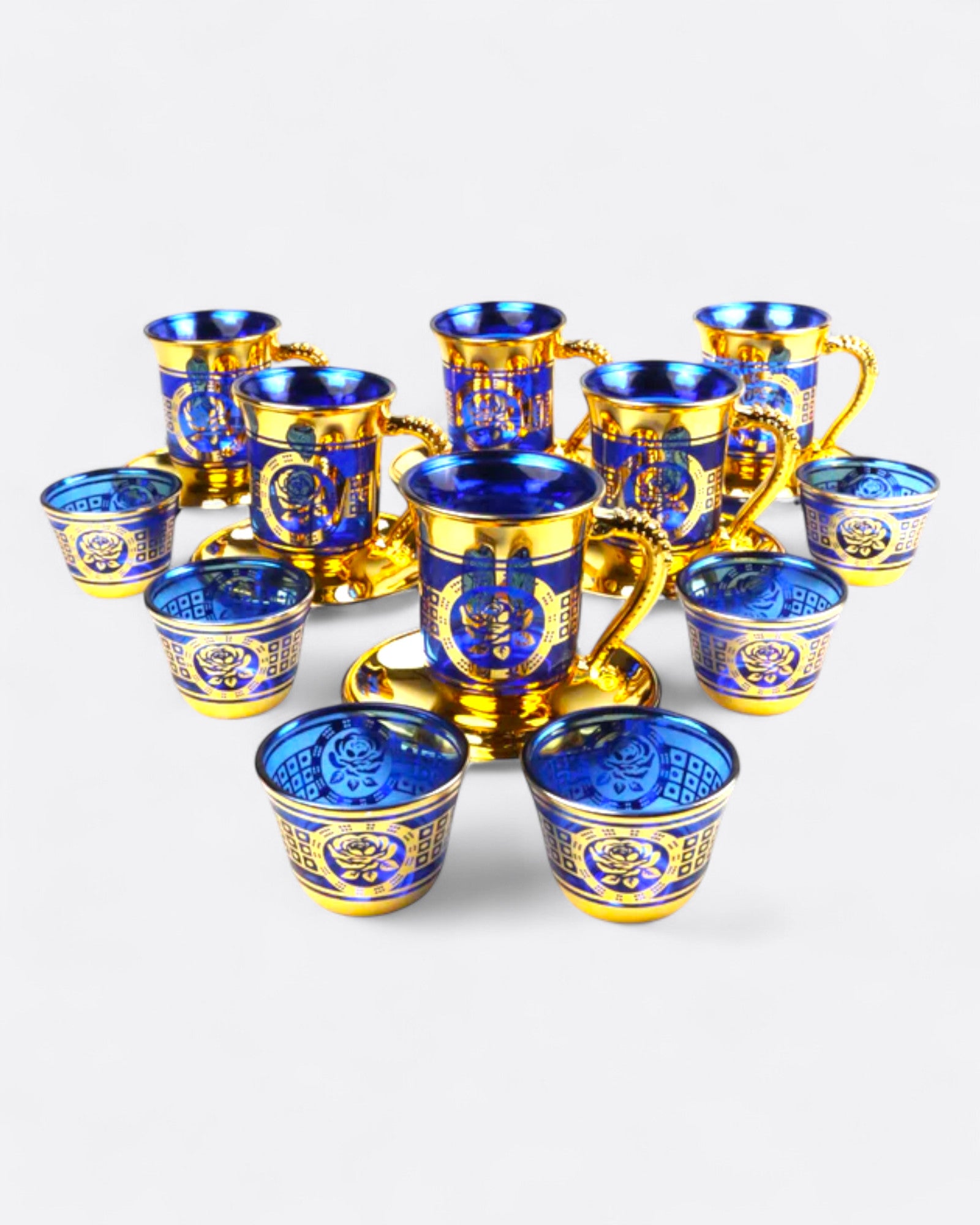 Service à thé ou café coloré et floral