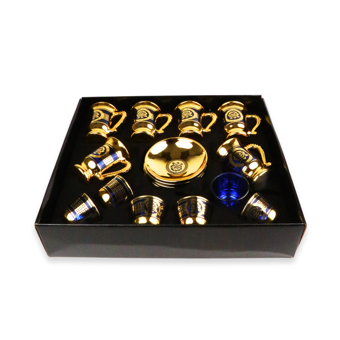 Service à thé ou café coloré et floral