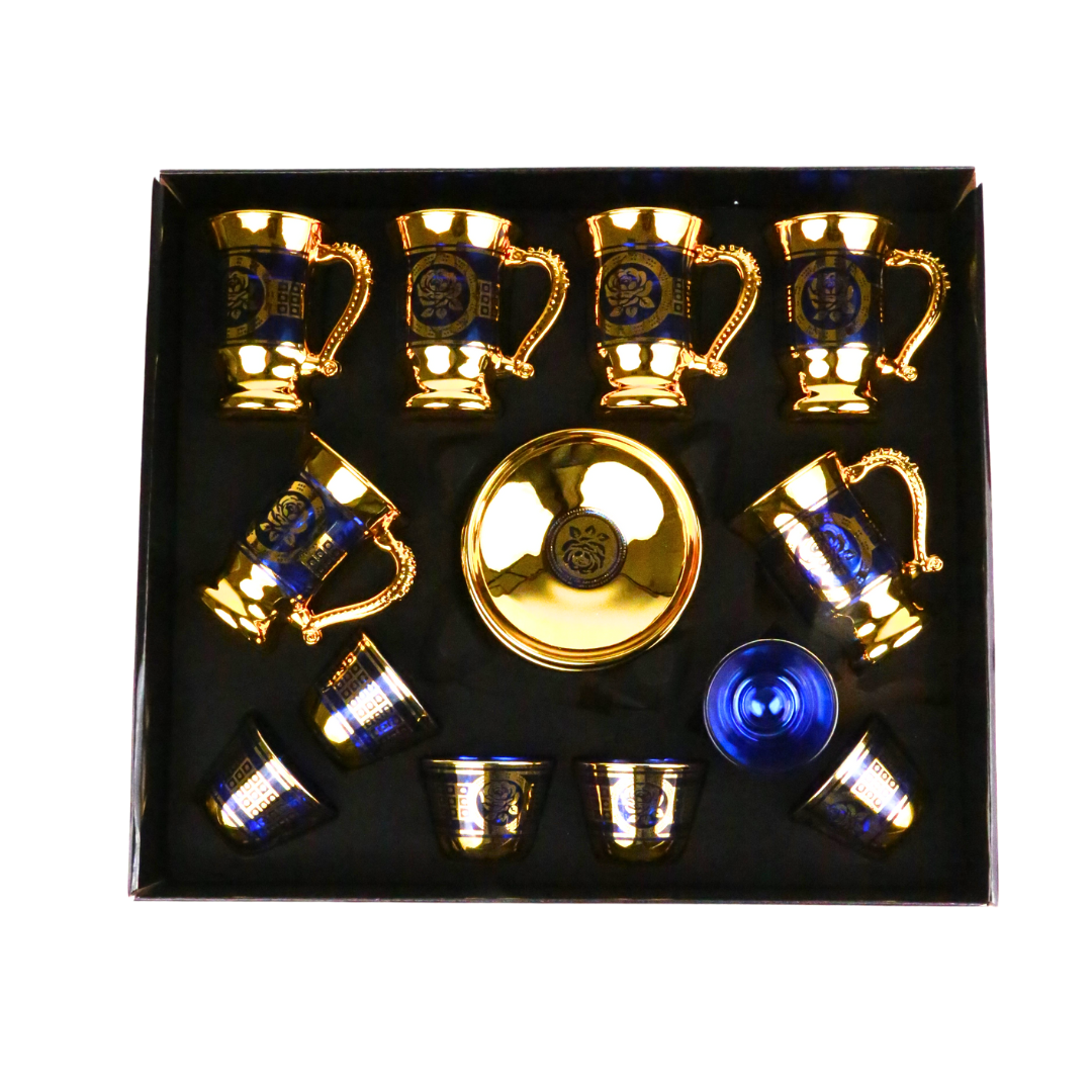 Service à thé ou café coloré et floral