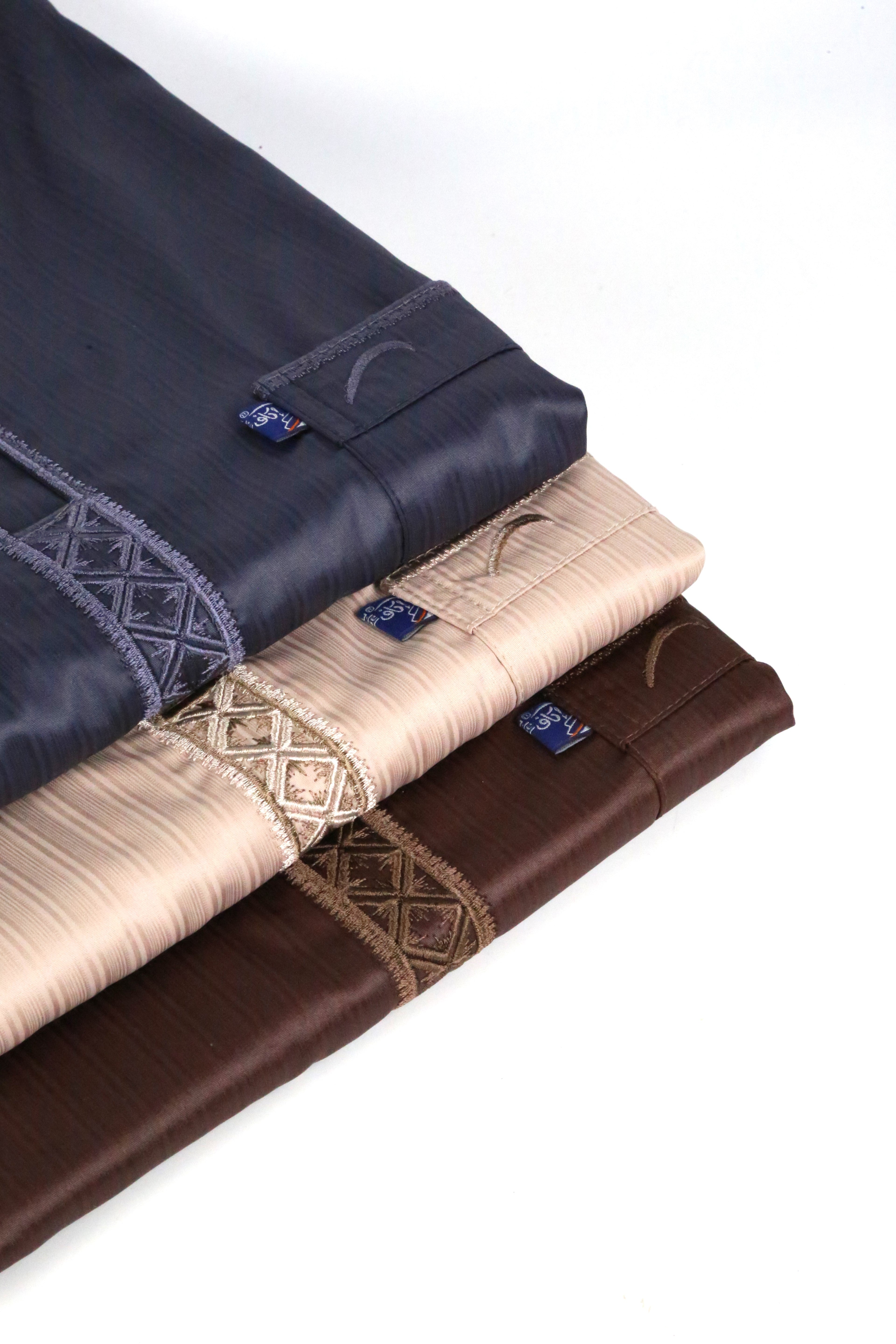 Qamis Ikaf satiné rayures - manches courtes