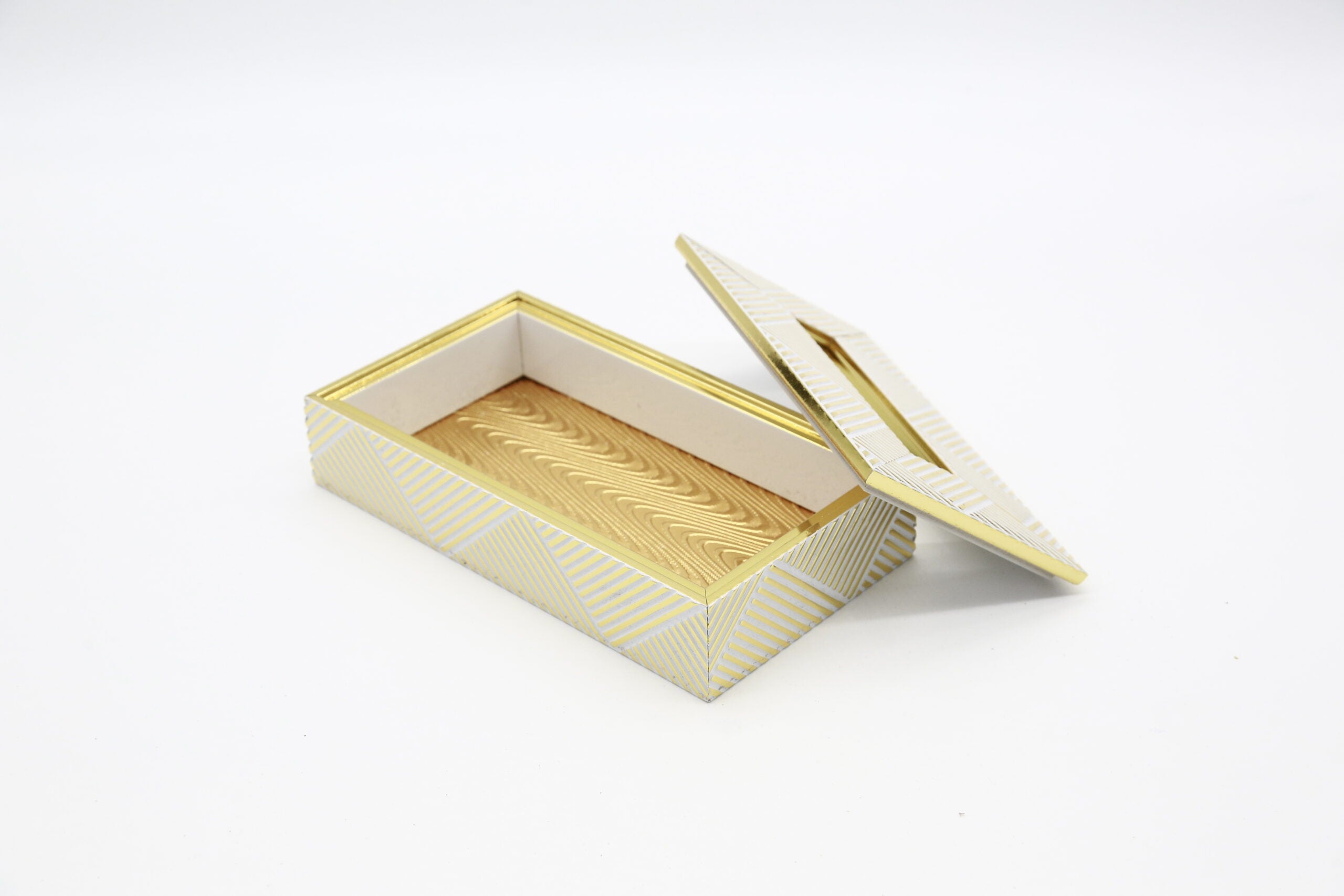 Boîte à serviettes ou mouchoirs décorative avec rayures