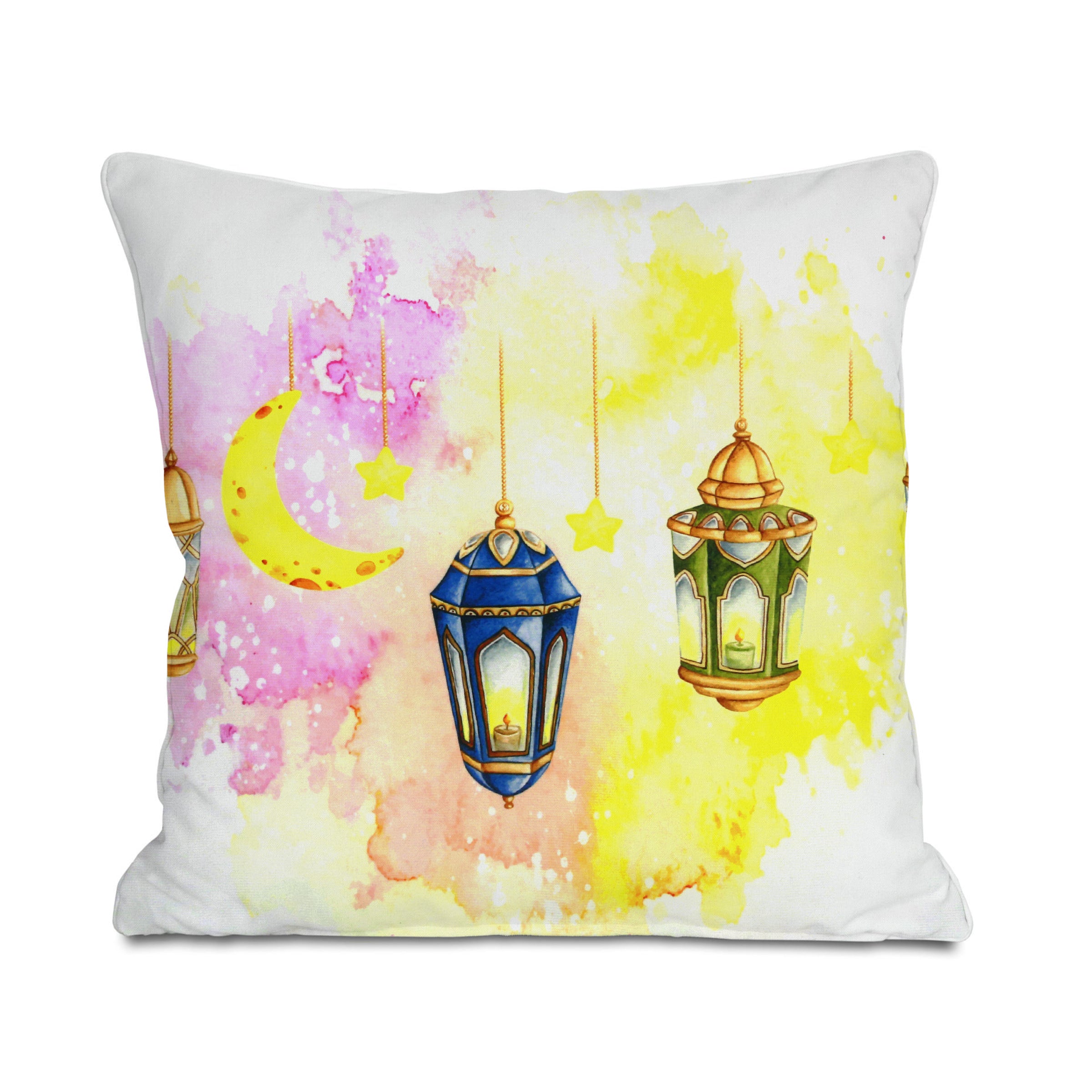 Housse de coussin décorative avec motifs – produit proposé sur Souk Dubaï