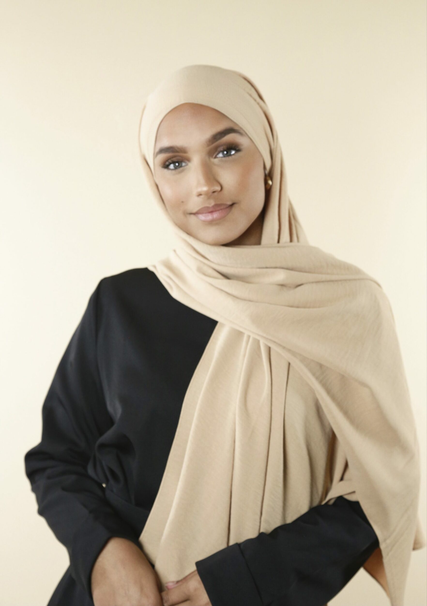 Mon hijab Jazz simple – tenue élégante et confortable au quotidien