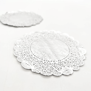 Napperon dentelle en papier – produit proposé sur Souk Dubaï