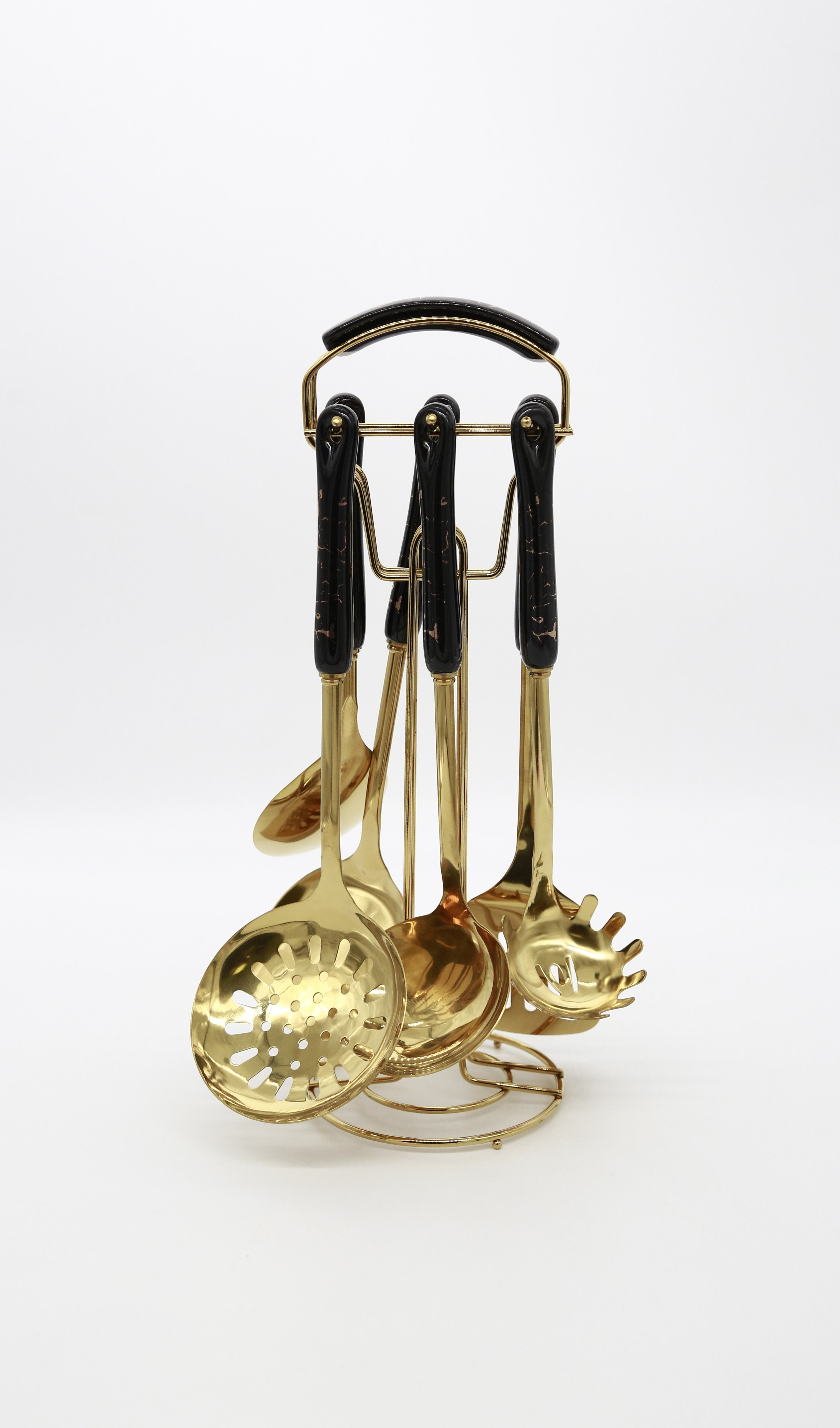 Set d'ustensiles de cuisine avec effet marbre – produit proposé sur Souk Dubaï